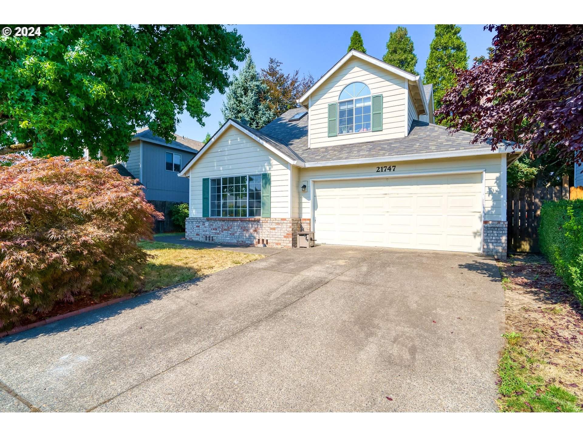 Photo of 21747 HUDGIK CT Beaverton OR 97003