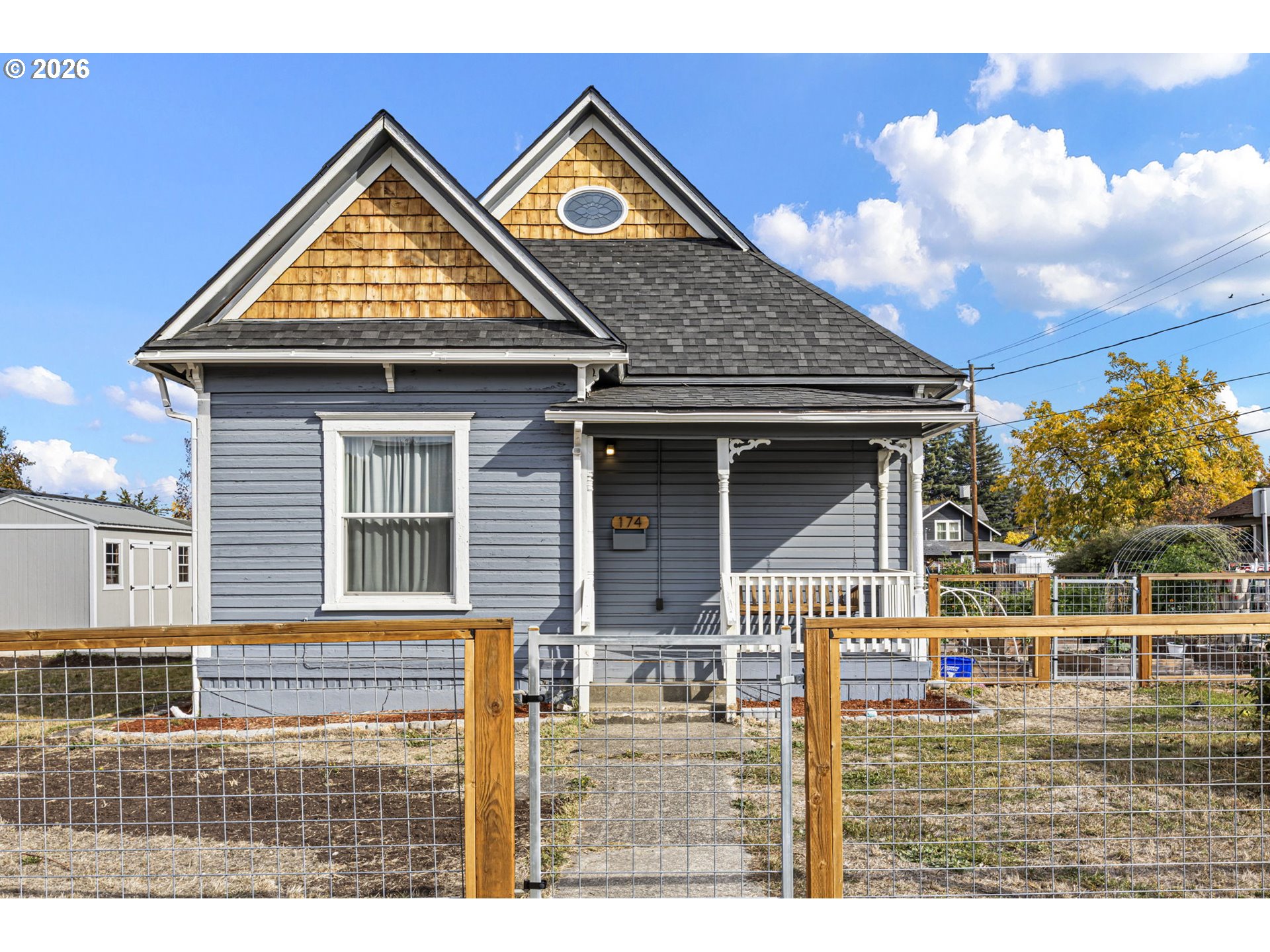 174 SE MOSHER AVE, Roseburg, OR 97470