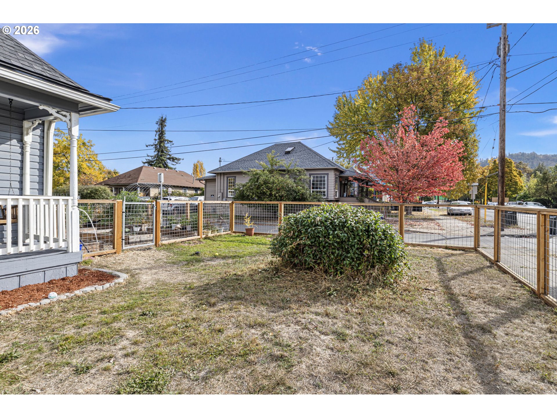 174 SE MOSHER AVE, Roseburg, OR 97470