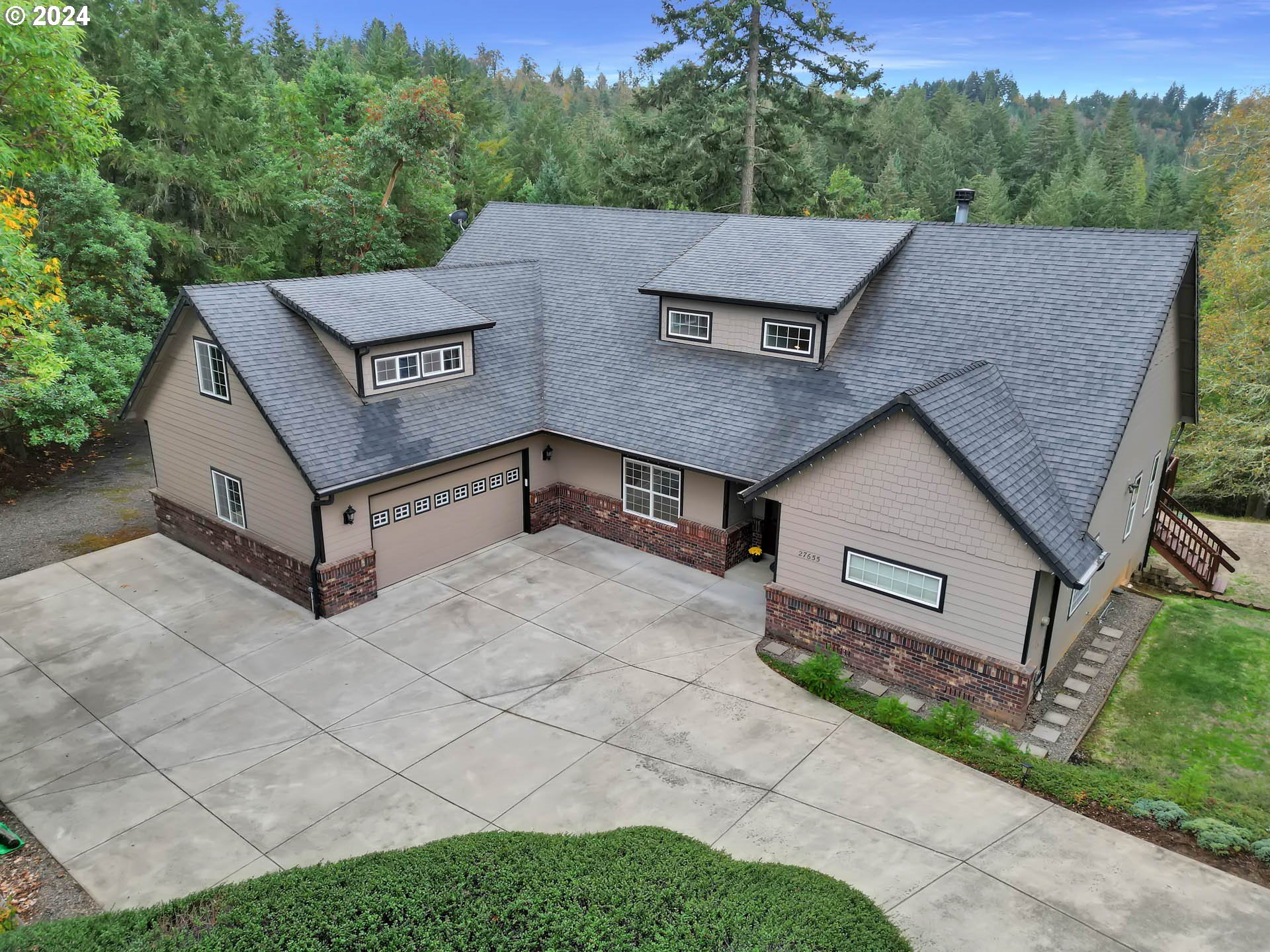 Photo of 27655 GIBRALTER LOOP Eugene OR 97405