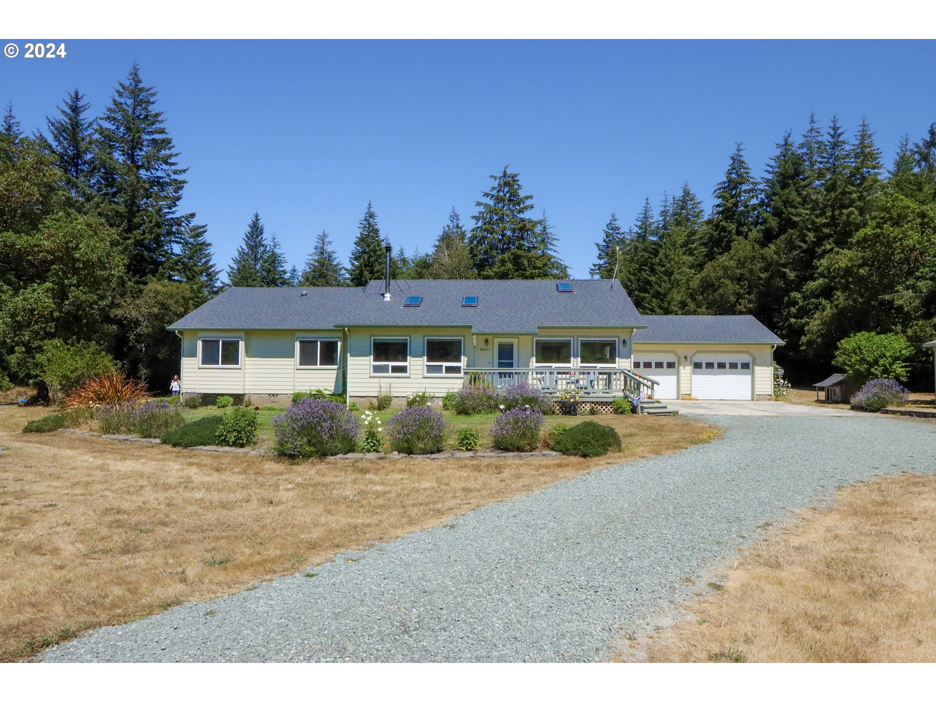 Photo of 88863 SHIRLEY LN Bandon OR 97411