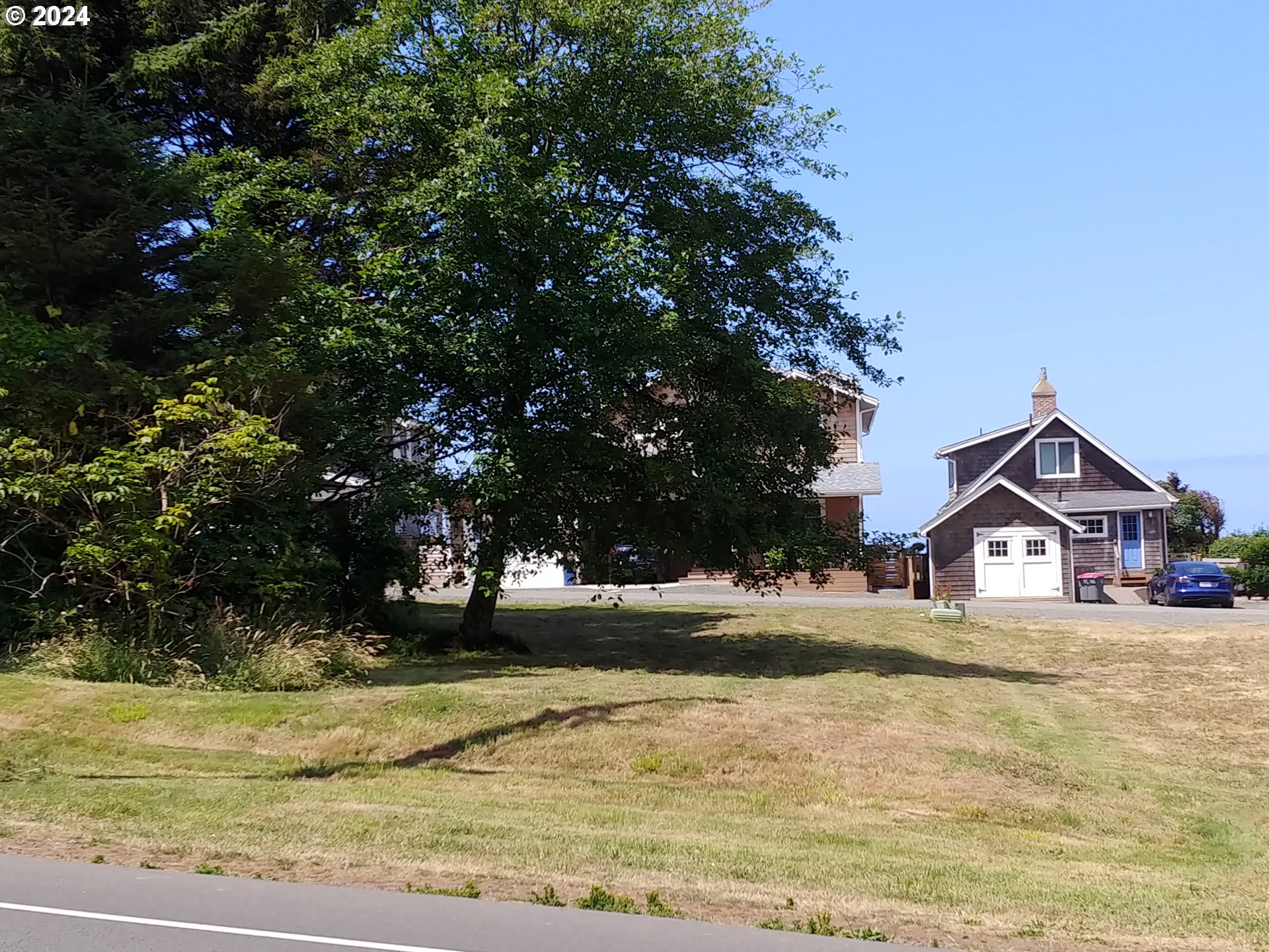 Photo of Forest Lawn Lot 4101 Cannon Beach OR 97110