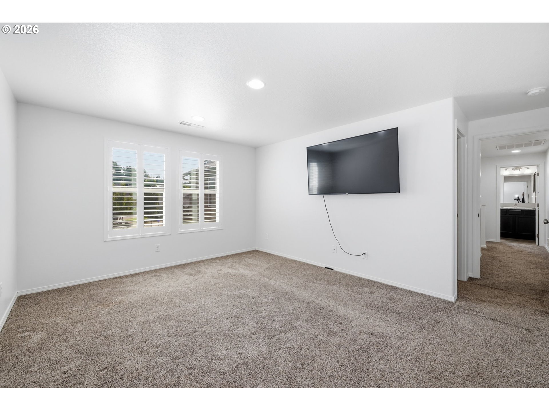 Property photo 21 of 43