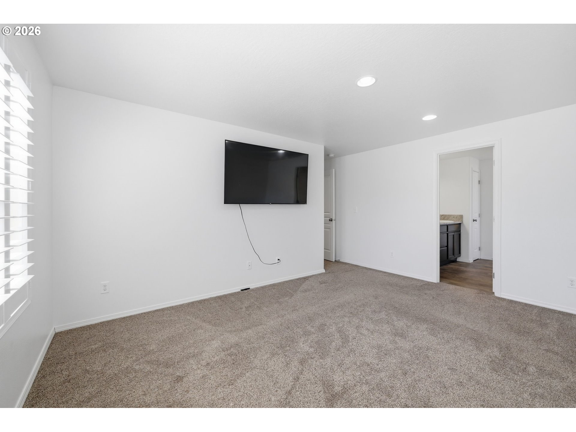 Property photo 22 of 43