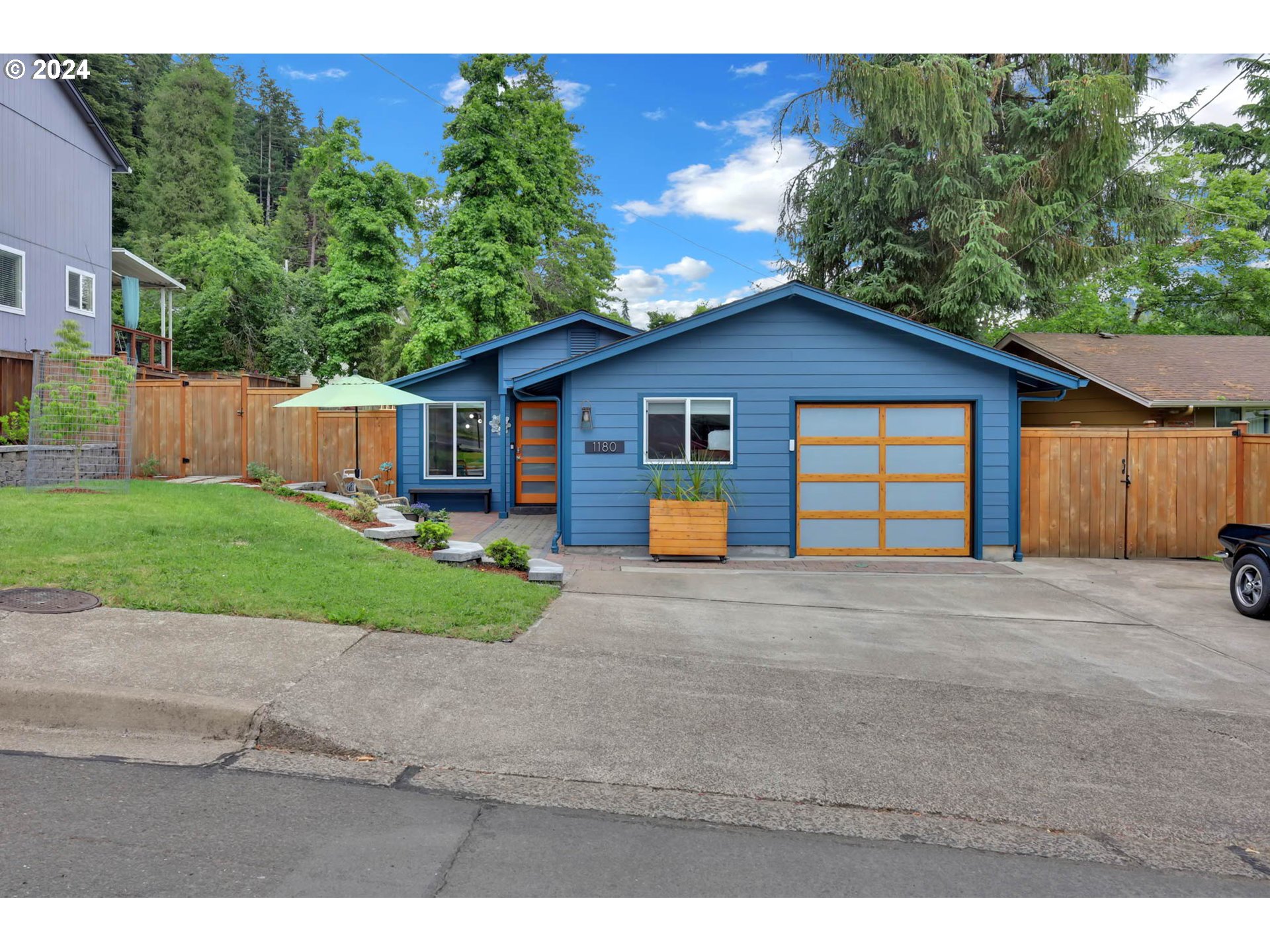 Fabulous single level home in South Eugene! Recently updated with LVP flooring throughout. Open floor plan with three bedrooms and two bathrooms. Easy maintenance yard with a new shop in the back yard for all your hobbies.