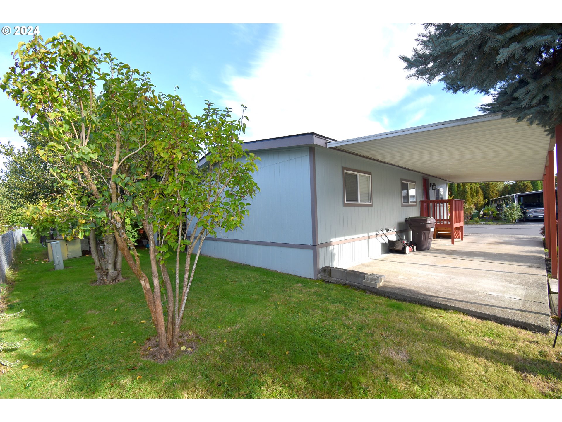 4400  Ocean Beach Hwy, Longview, WA 98632