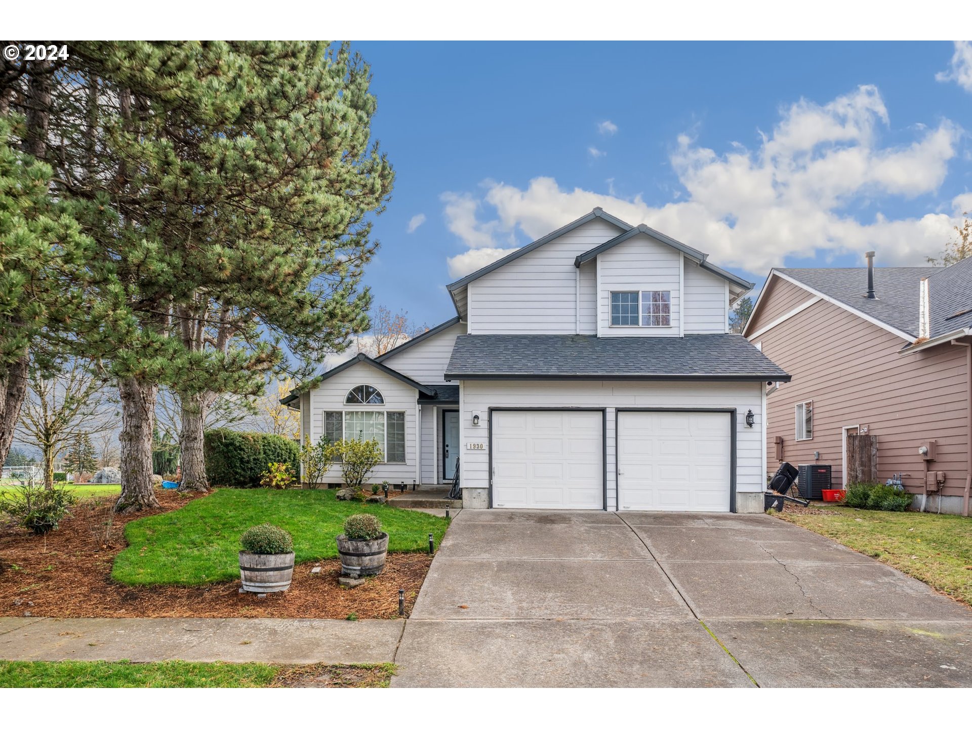 Photo of 1930 STELLA WAY Troutdale OR 97060