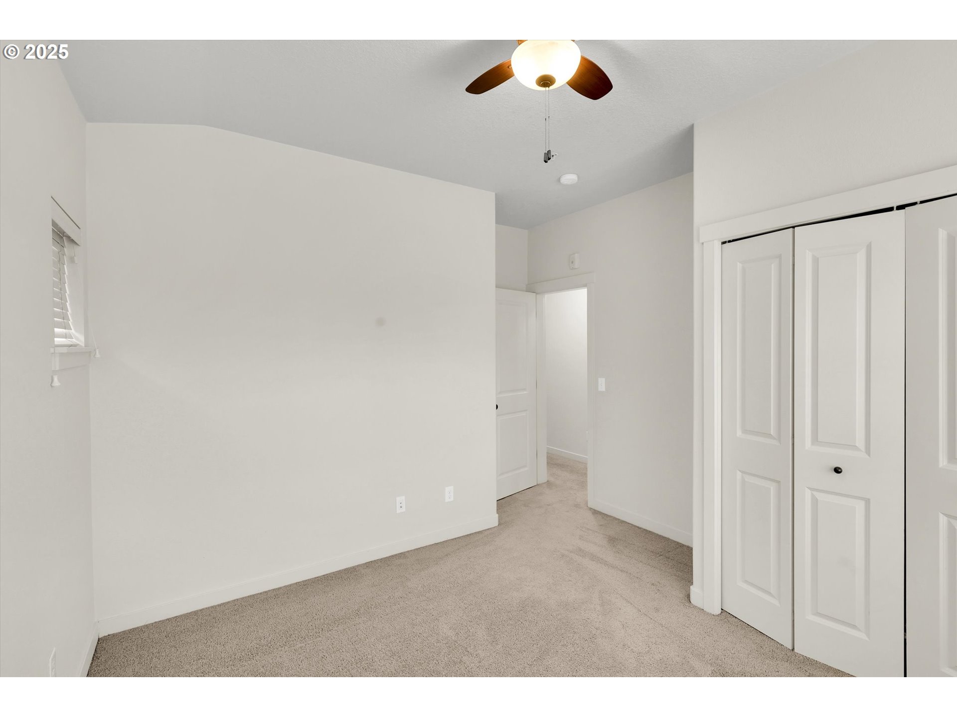 Photo #30: 247312425 Listing: Photo #30