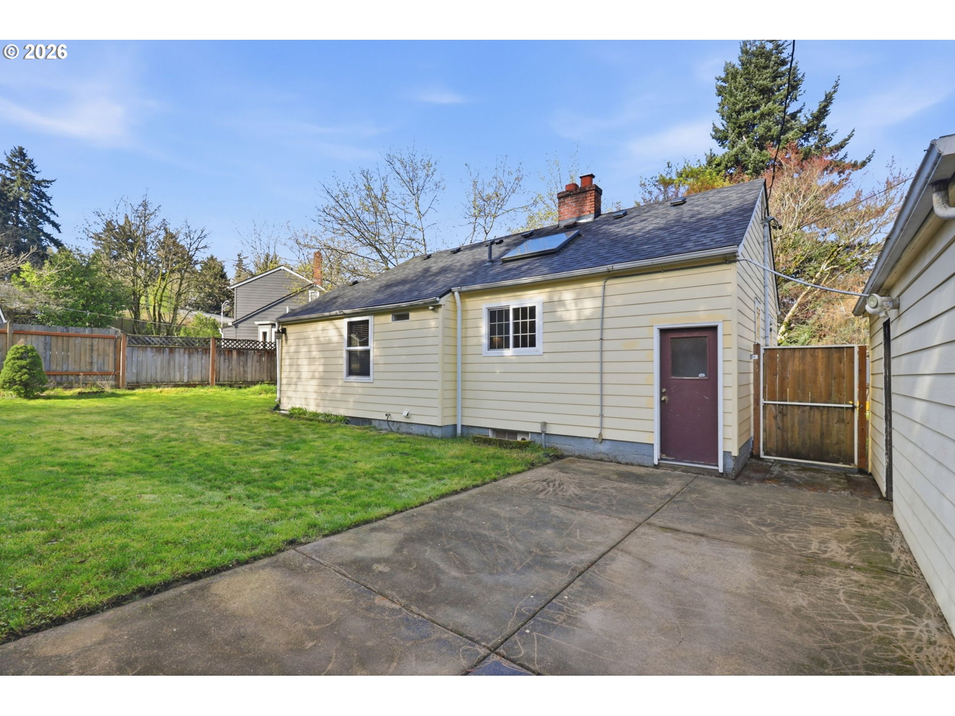 11610 NE FREMONT CT, Portland, OR, 97220