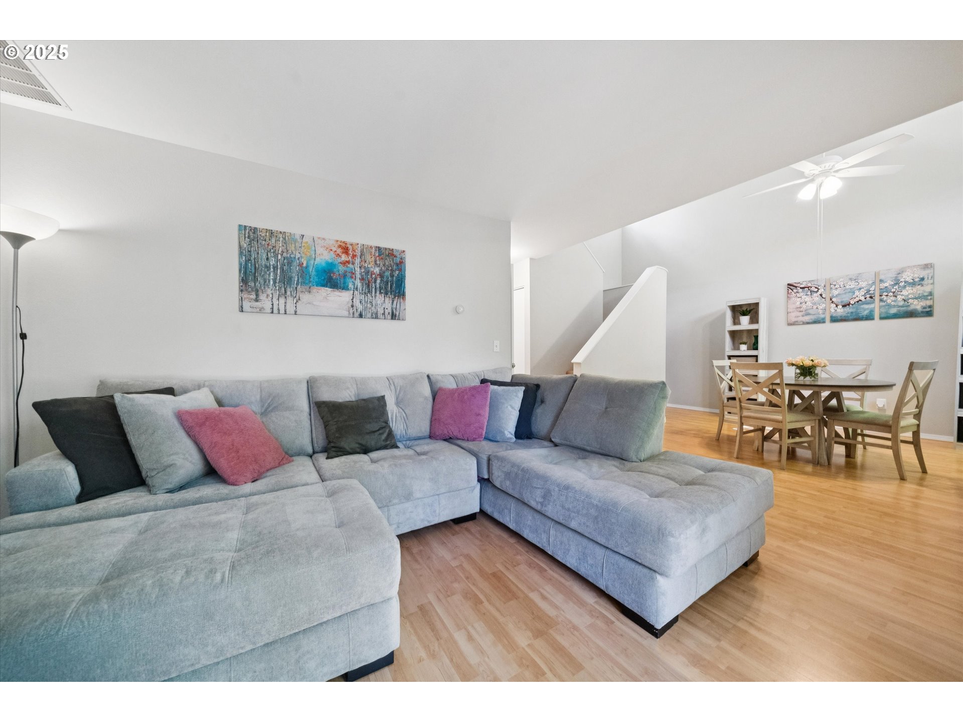 Photo #6: 248471714 Listing 