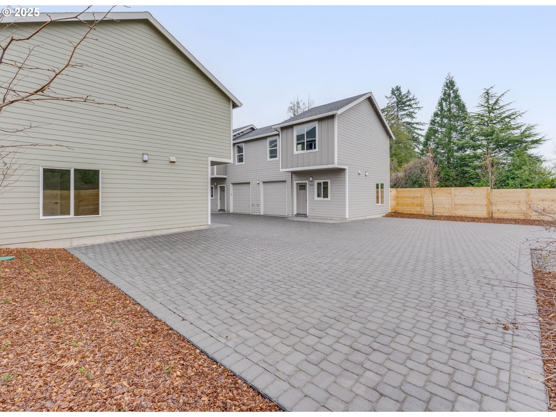 Photo #17: 249857372 Listing: Photo #17