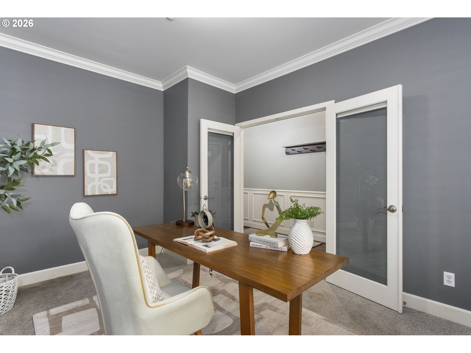 Photo #4: 249985568 Listing: Photo #4