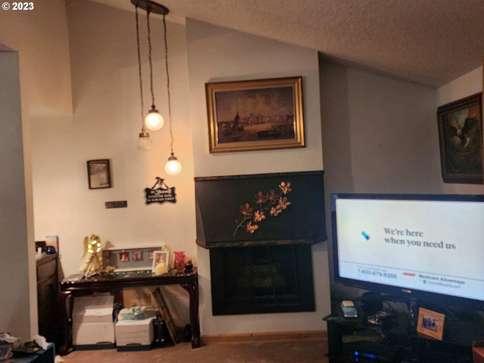 Photo #2: 250051025 Listing 