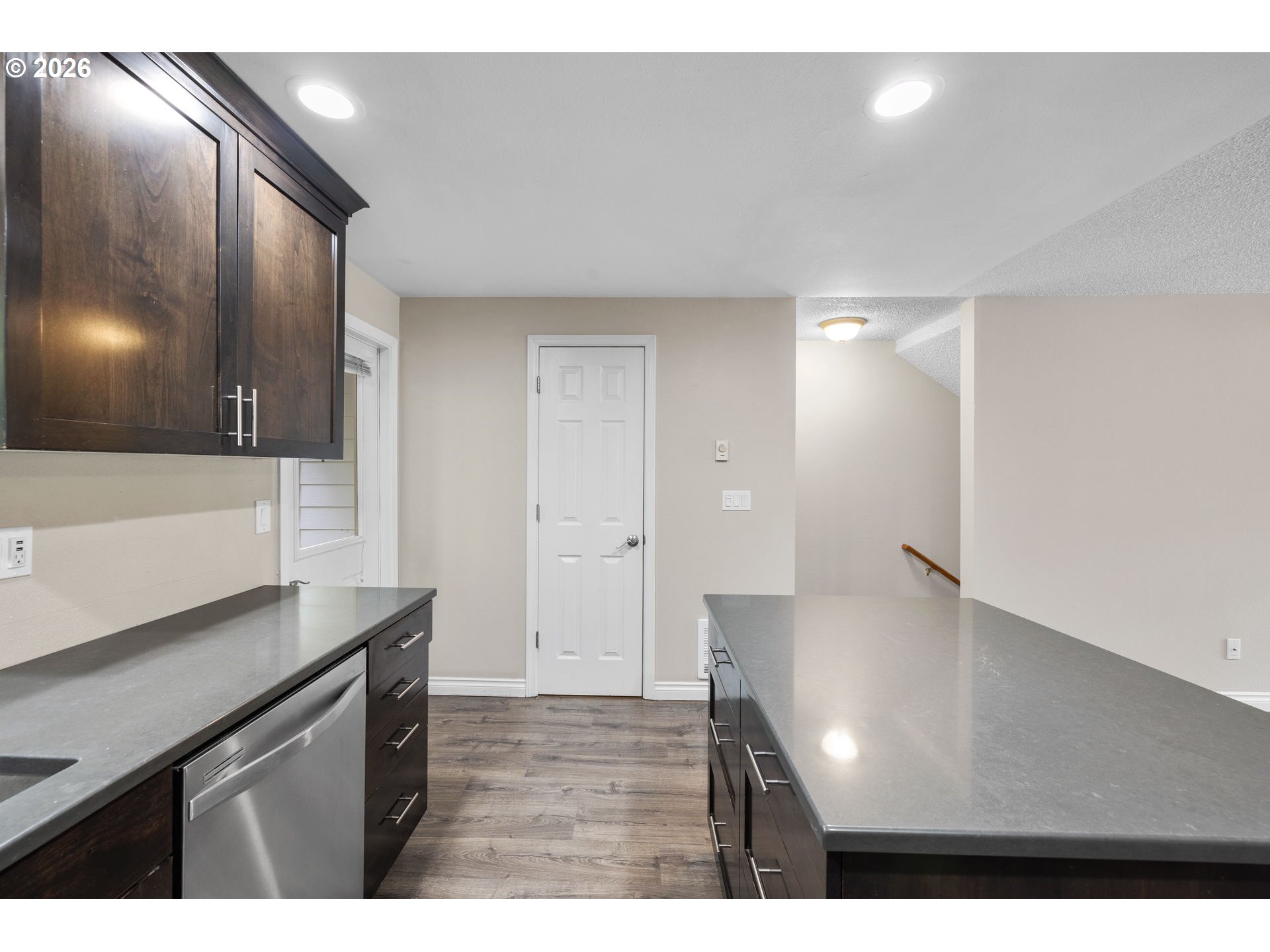 Photo #7: 250120438 Listing: Photo #7