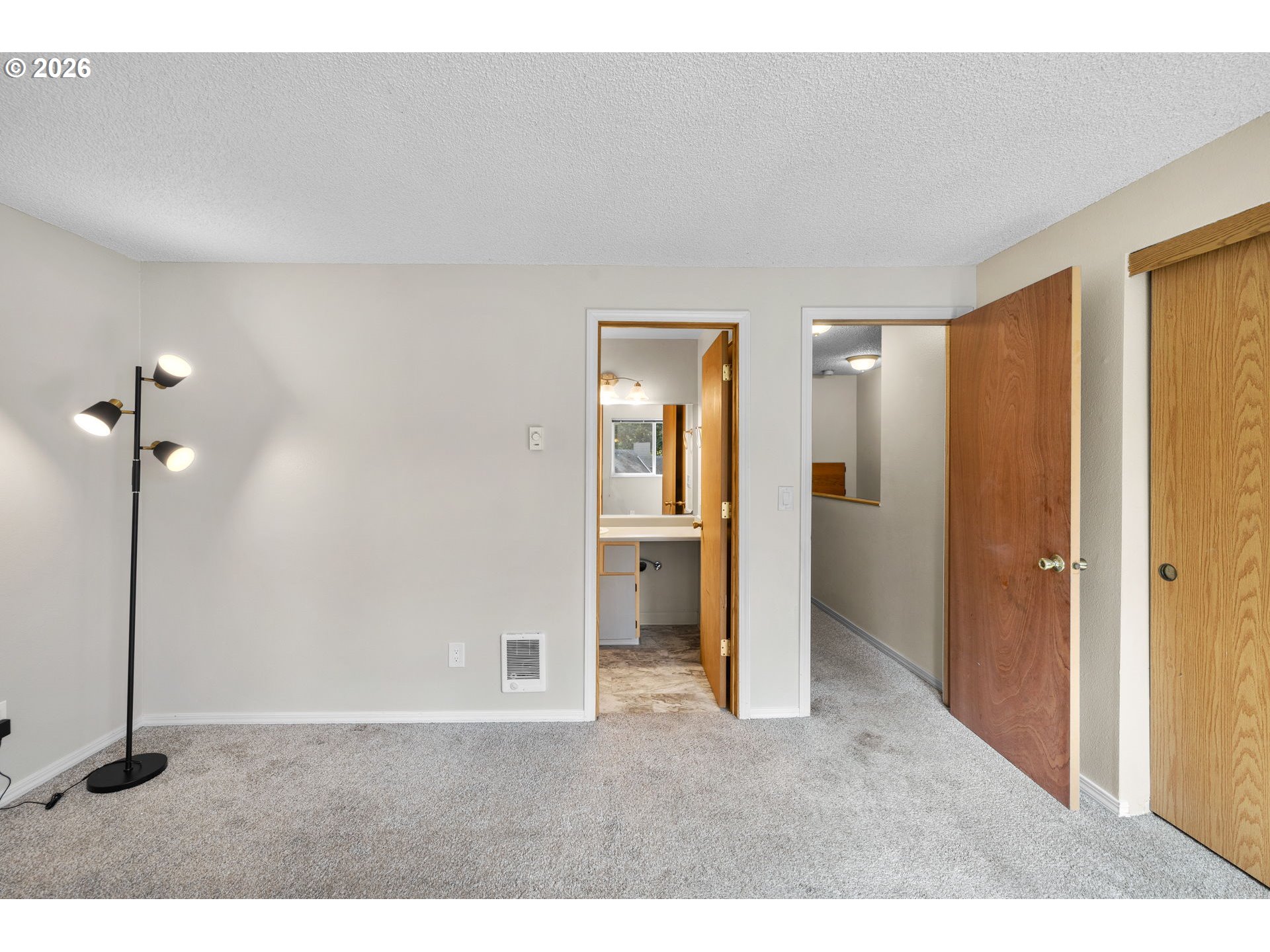 Photo #20: 250120438 Listing: Photo #20