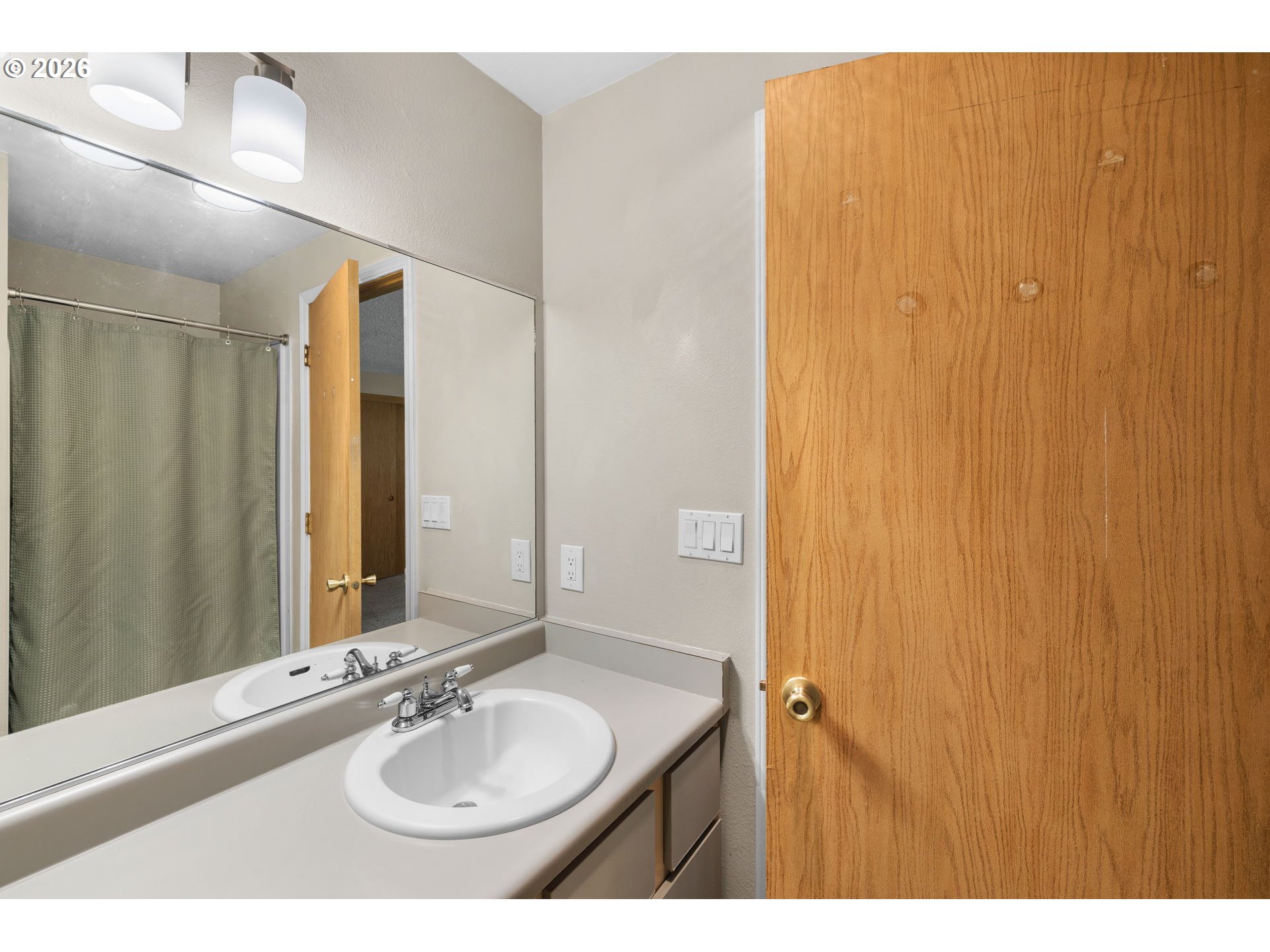 Photo #14: 250120438 Listing: Photo #14