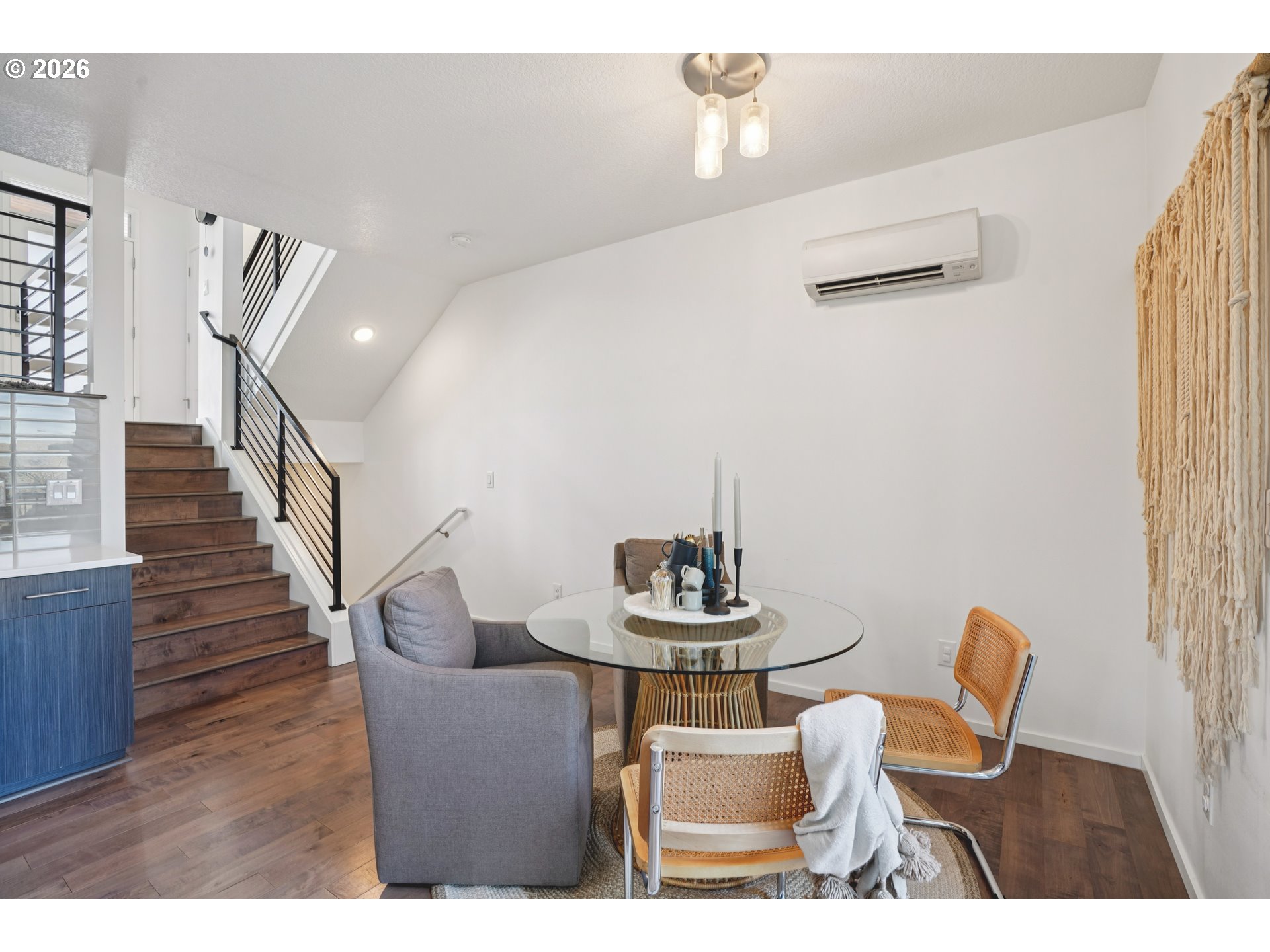 Photo #5: 250123504 Listing: Photo #5