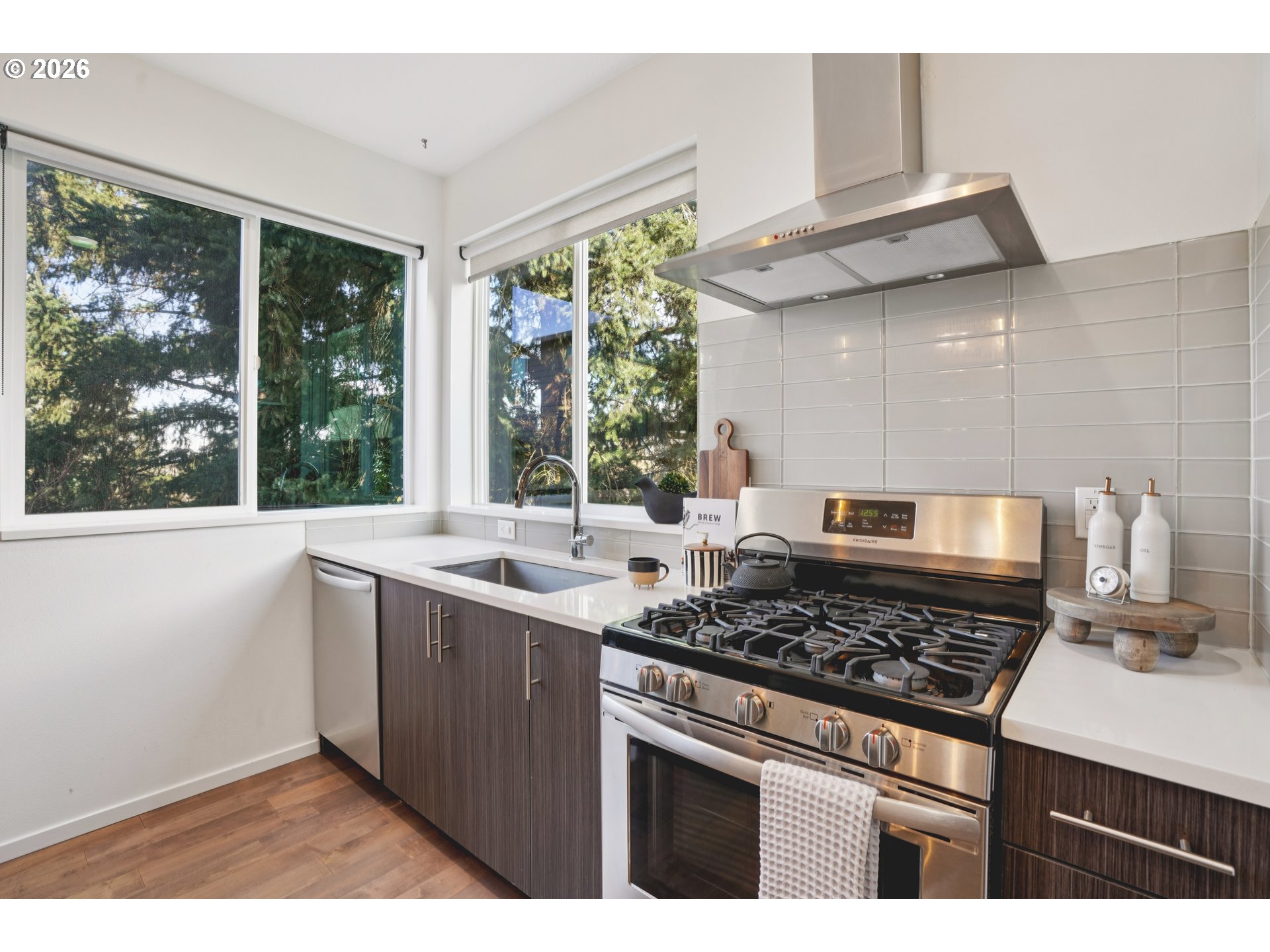 Photo #10: 250123504 Listing: Photo #10