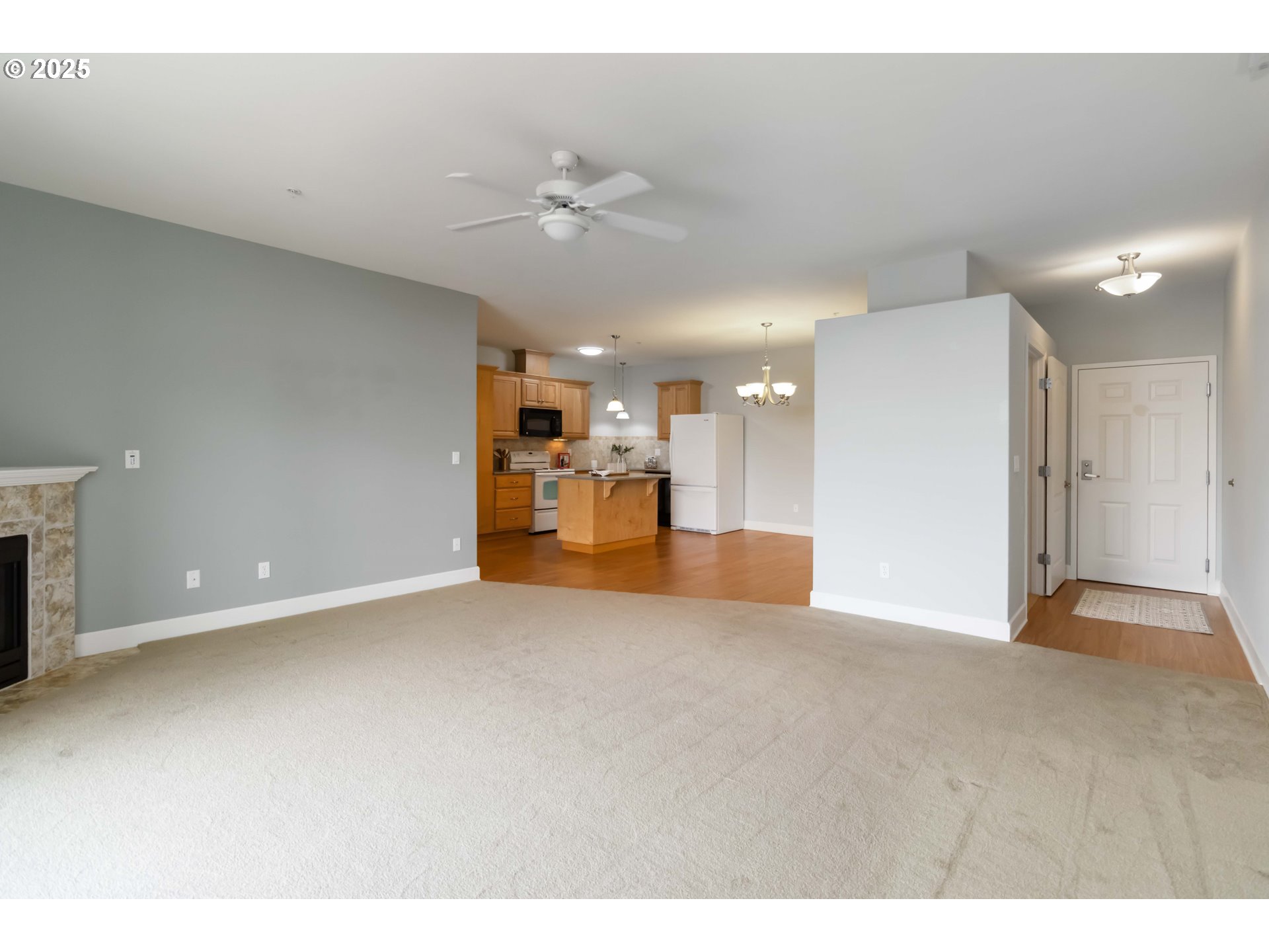 1548 RIVER RD UNIT 302, Longview, WA, 98632