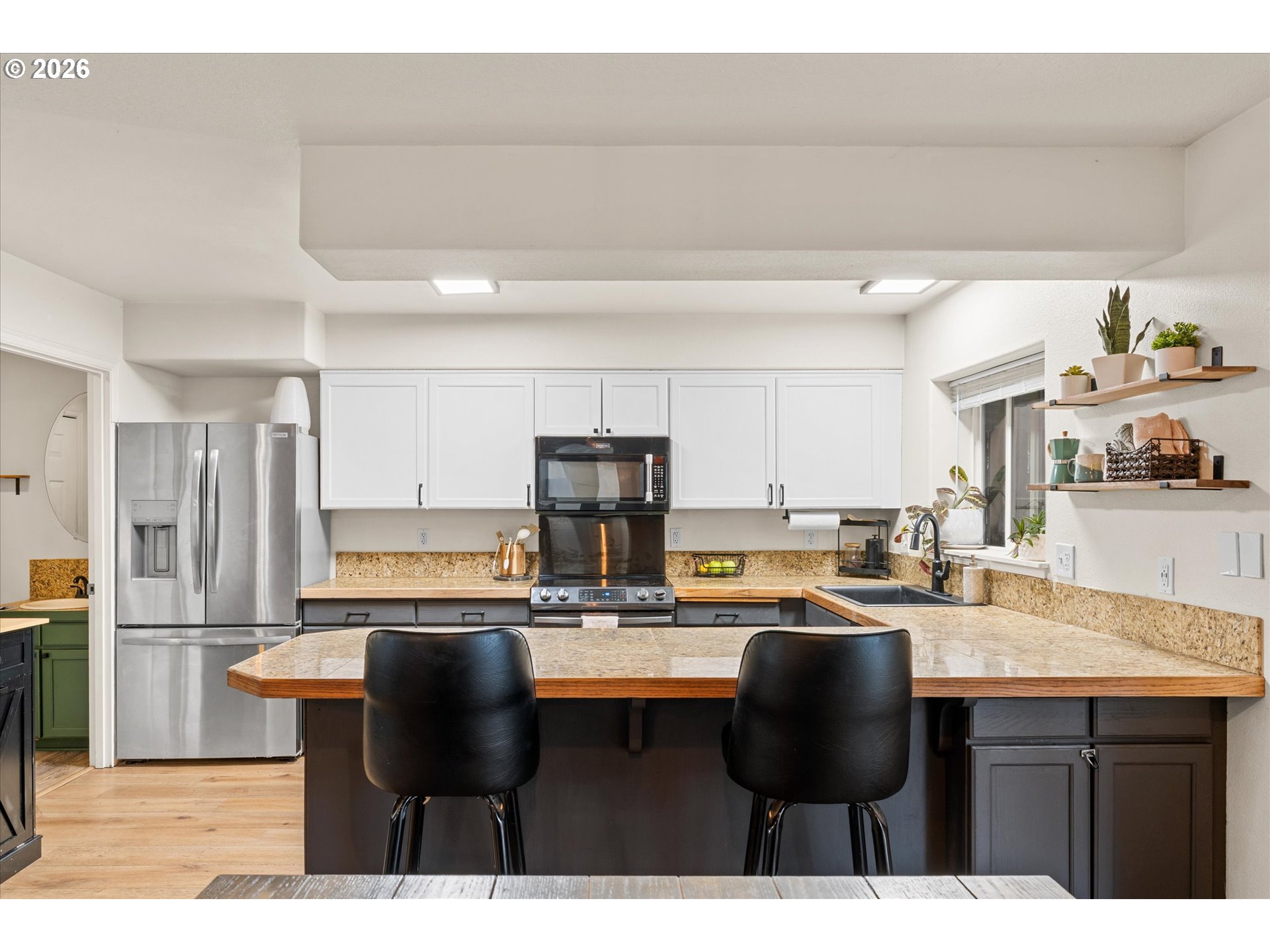 Photo #7: 251743166 Listing: Photo #7