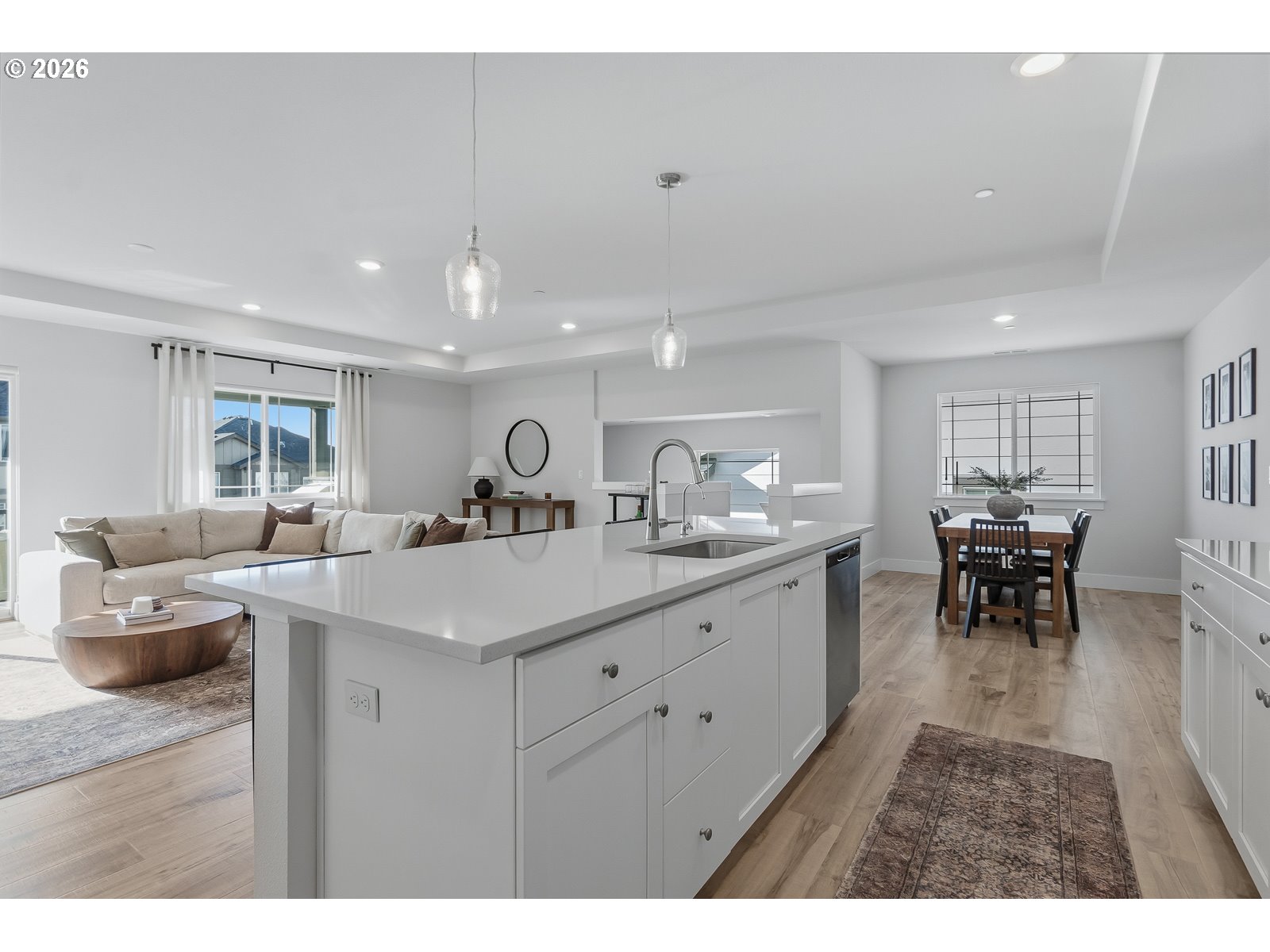 Photo #7: 251774647 Listing: Photo #7