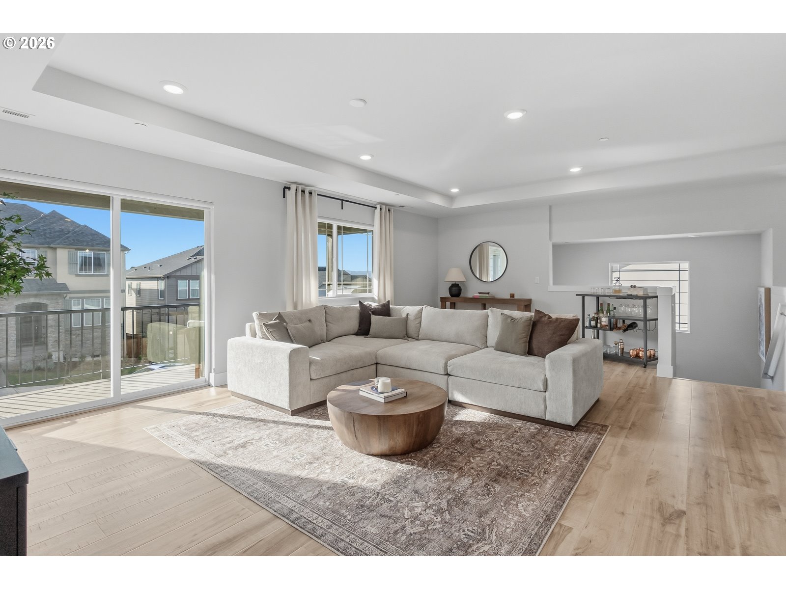 Photo #1: 251774647 Listing: Photo #1