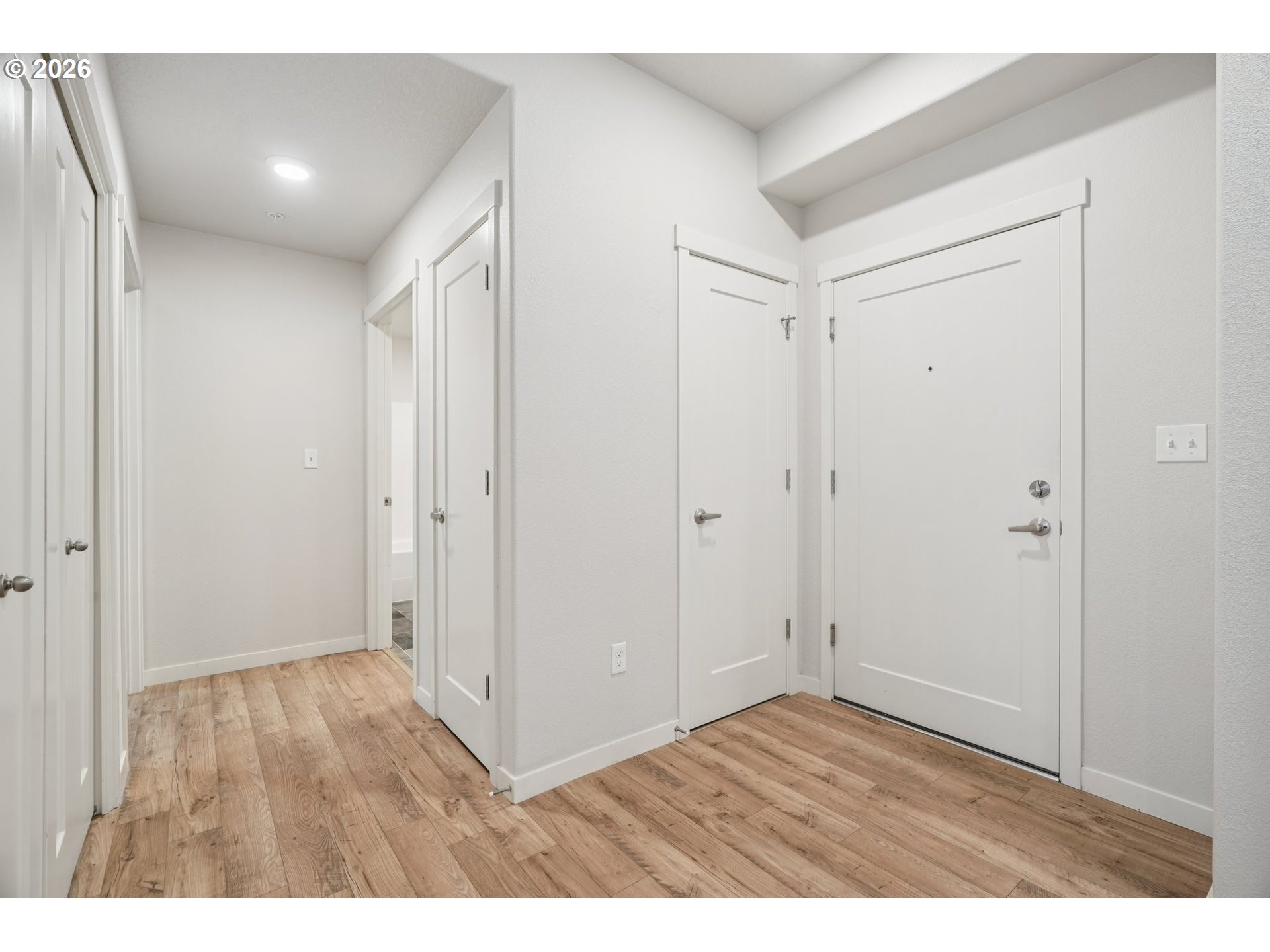 Photo #19: 251879317 Listing: Photo #19