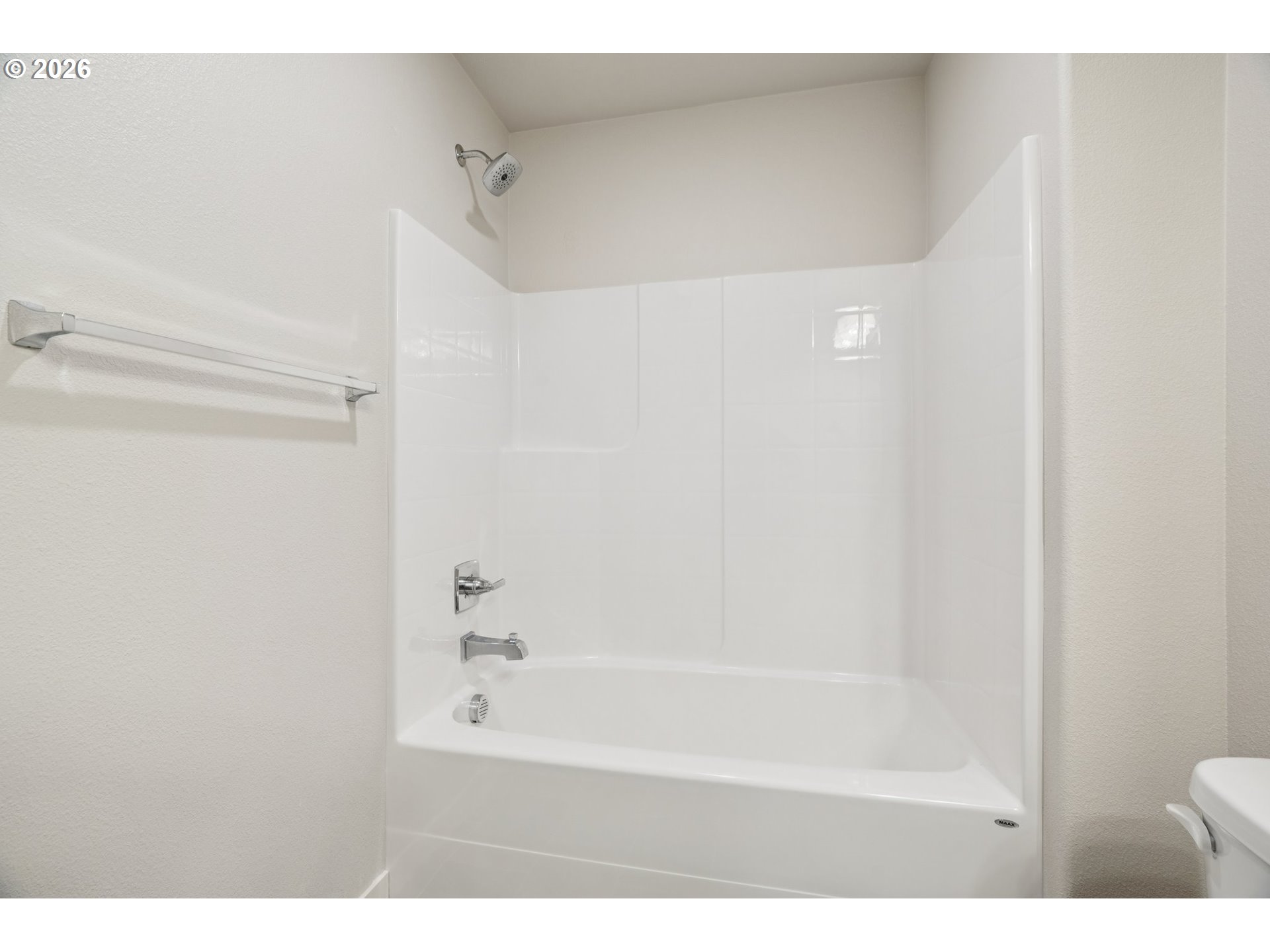 Photo #24: 251879317 Listing: Photo #24