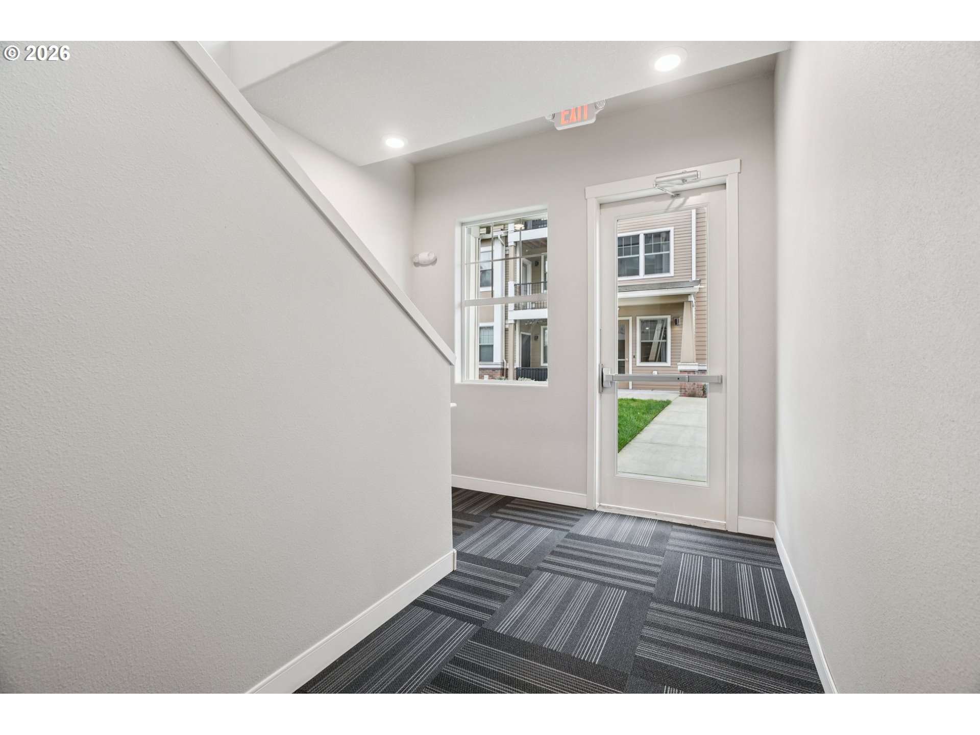 Photo #27: 251879317 Listing: Photo #27