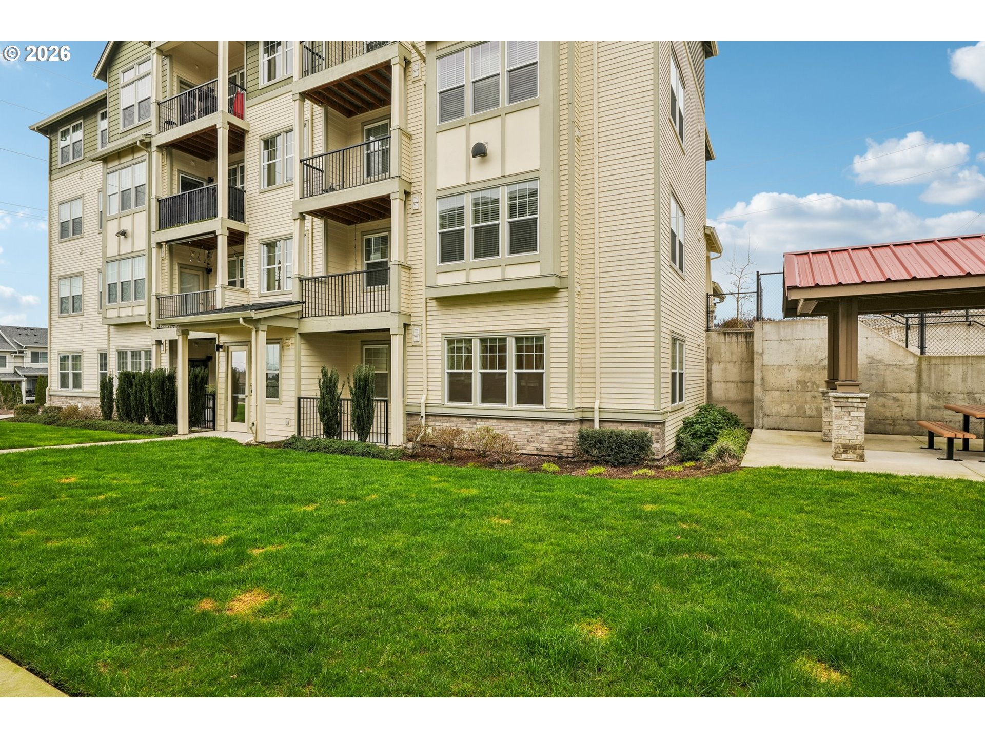 Photo #31: 251879317 Listing: Photo #31