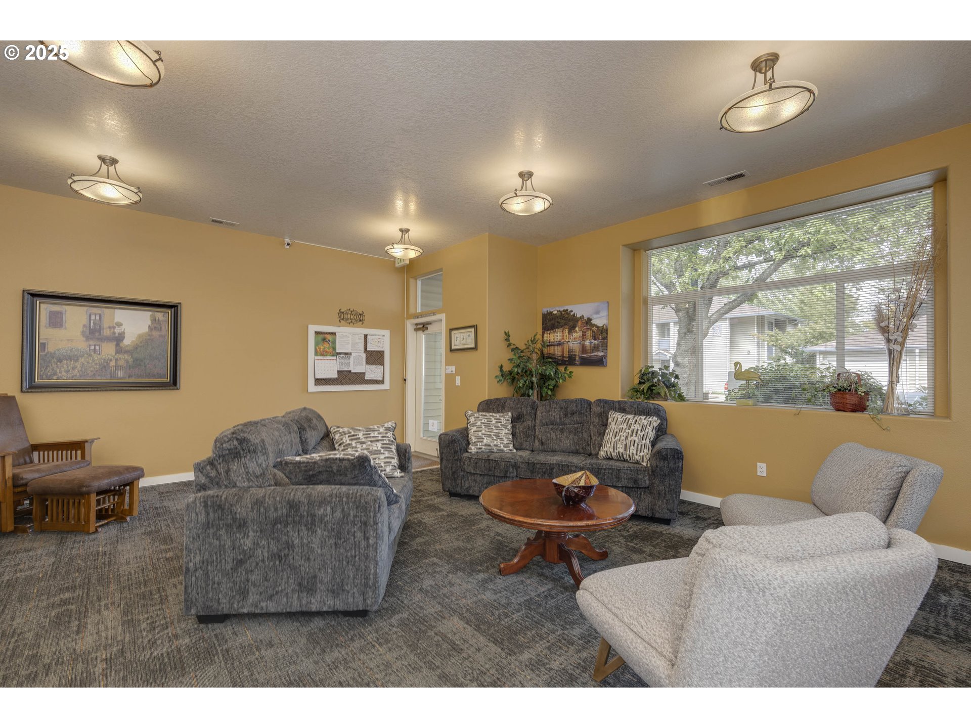 Photo #29: 252159793 Listing: Photo #29