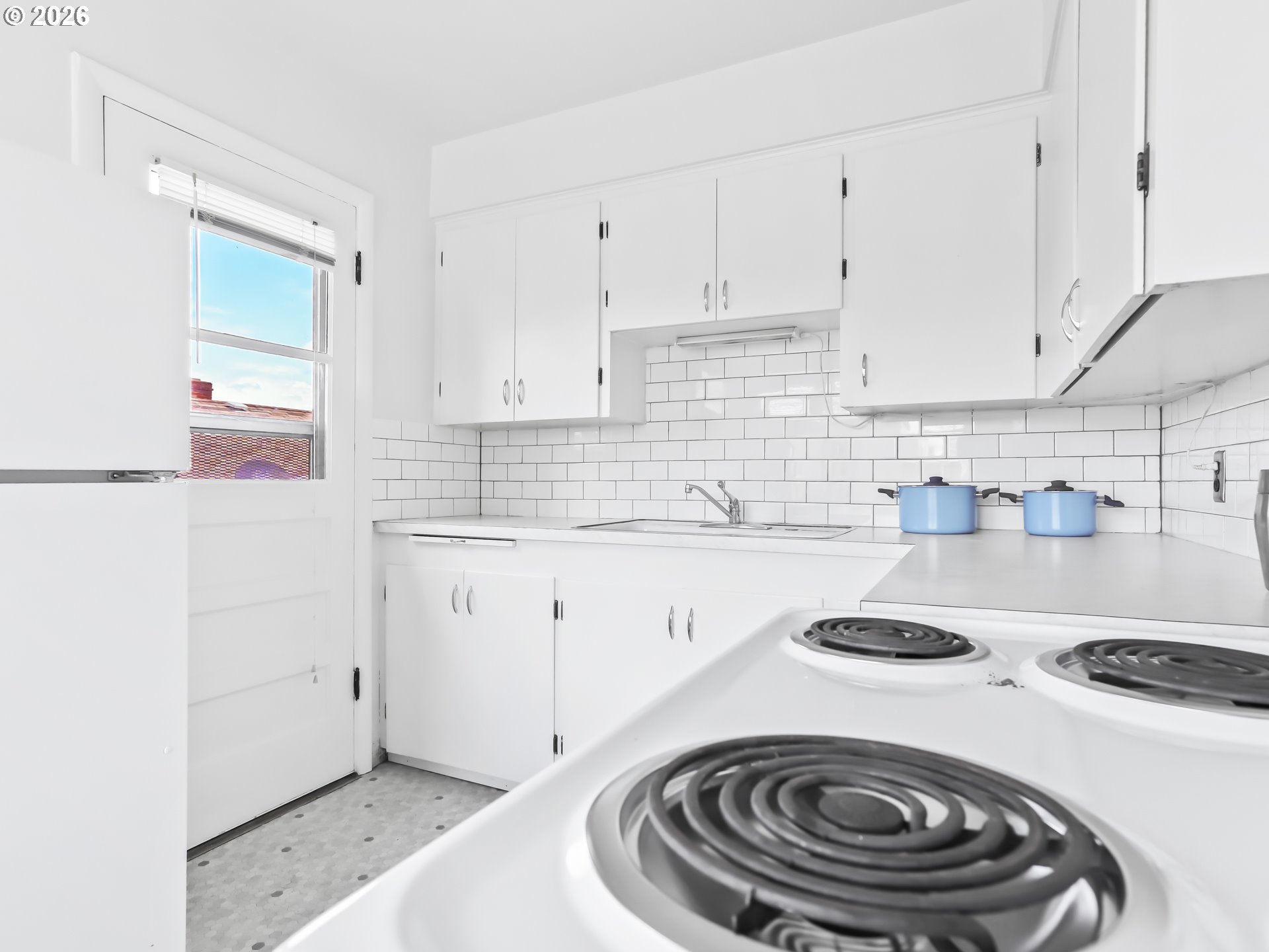 7102 N INTERSTATE AVE, Portland, OR, 97217