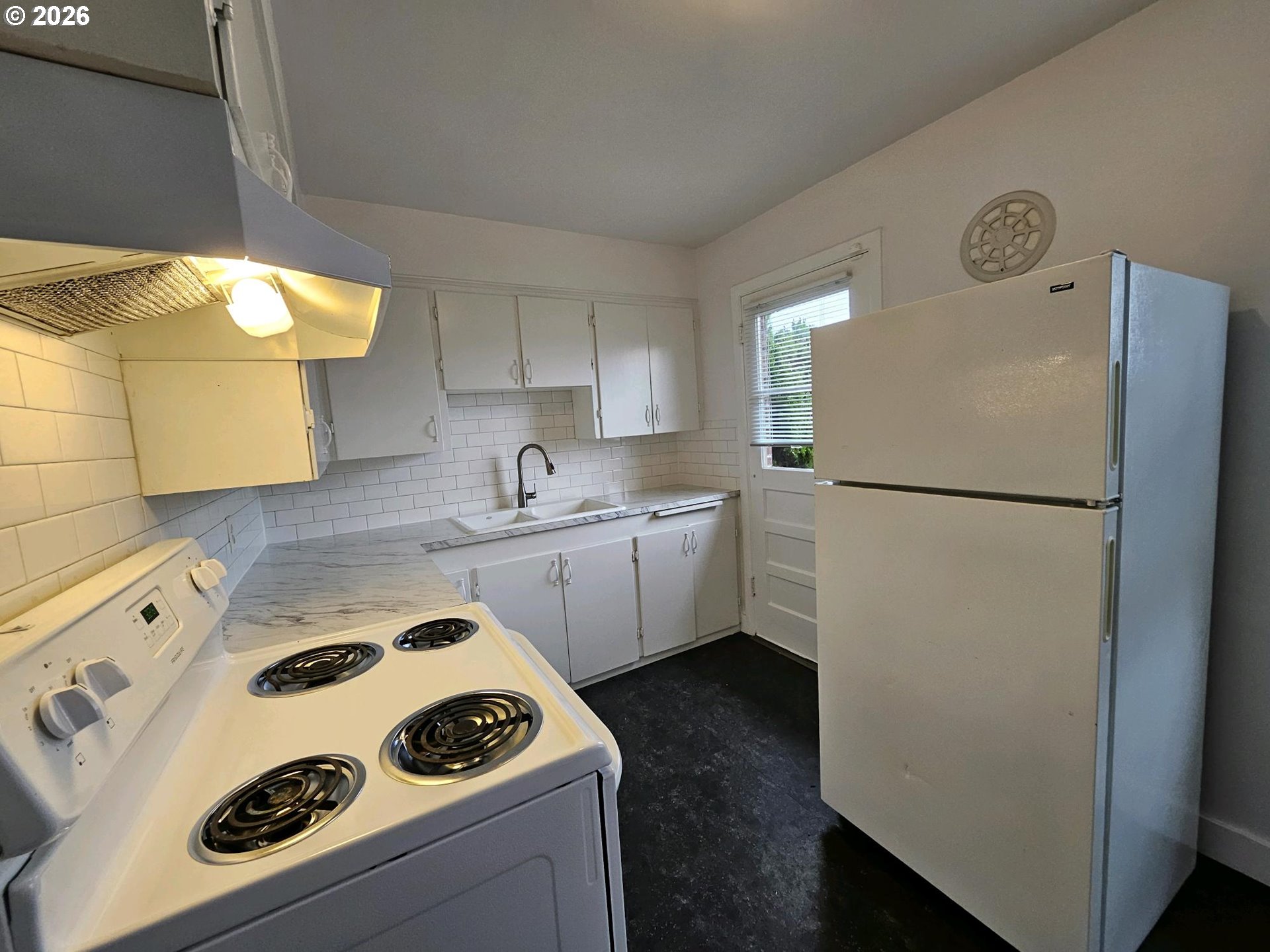 7102 N INTERSTATE AVE, Portland, OR, 97217