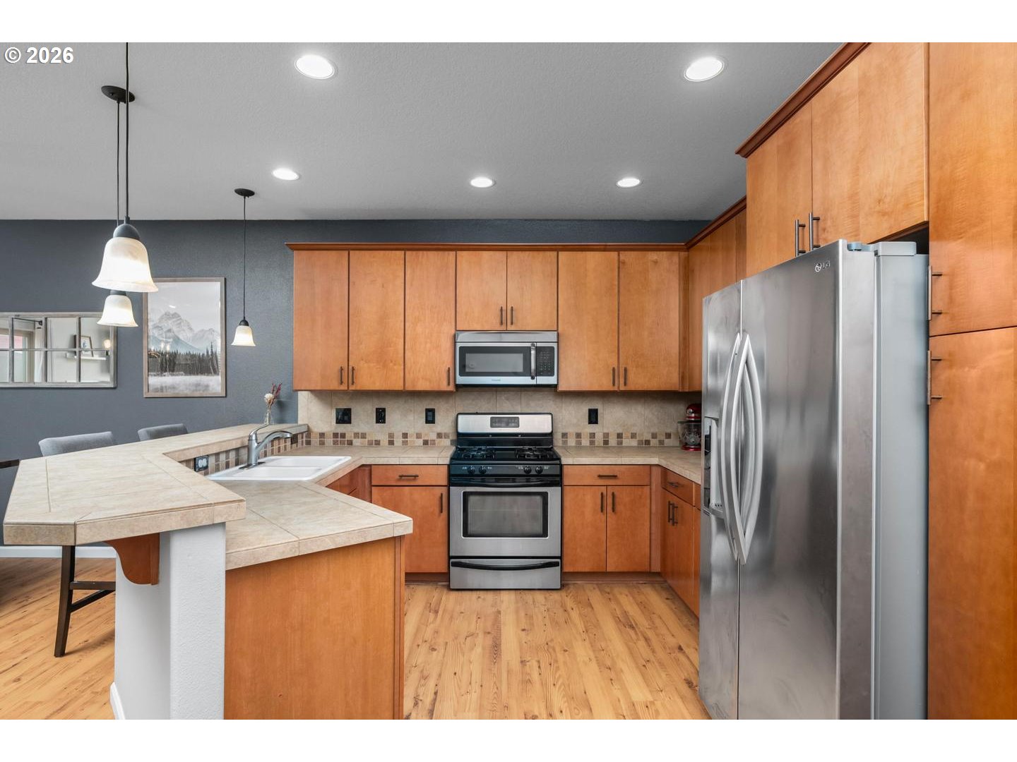 Photo #11: 252561399 Listing: Photo #11