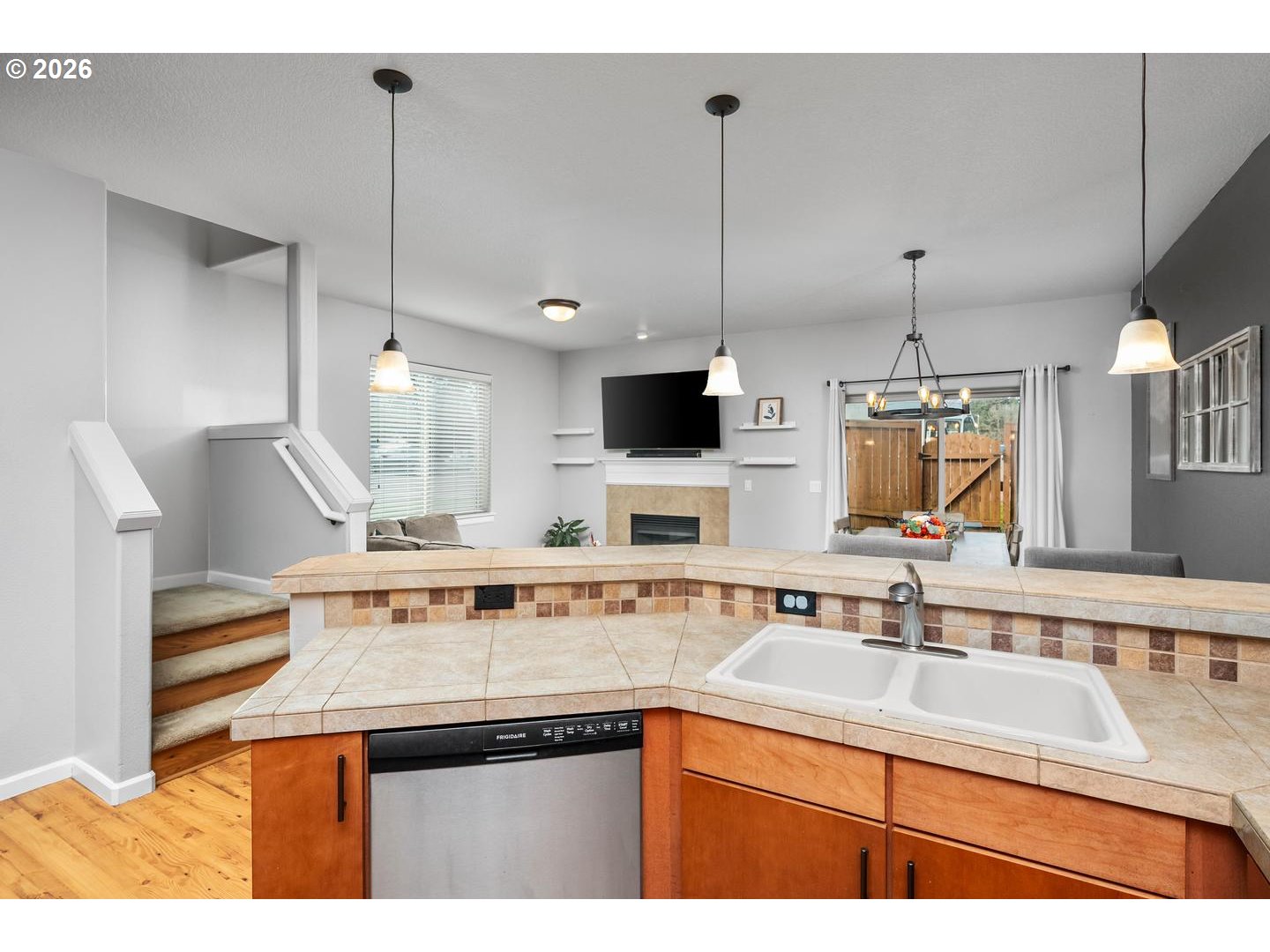 Photo #13: 252561399 Listing: Photo #13