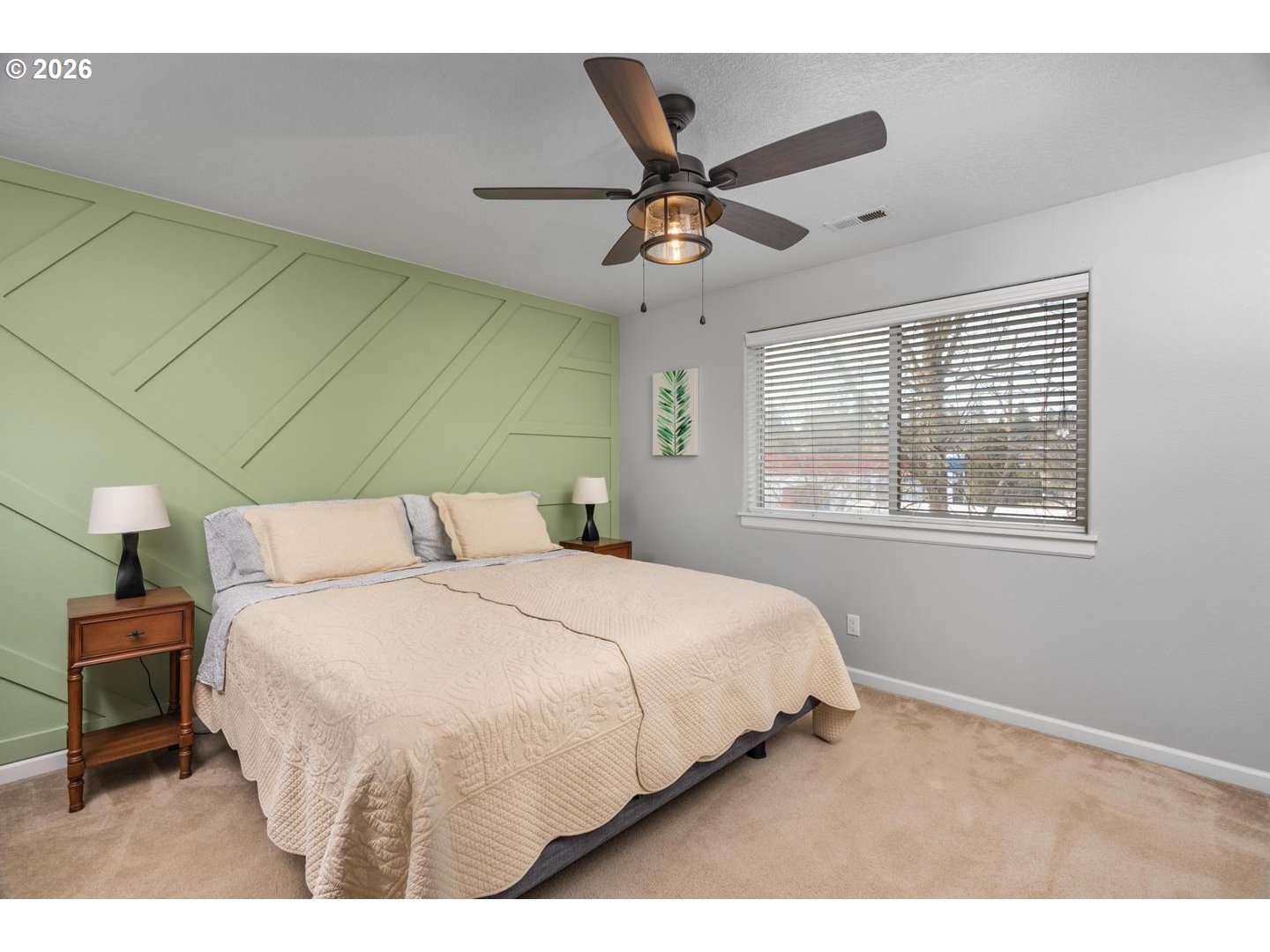 Photo #15: 252561399 Listing: Photo #15