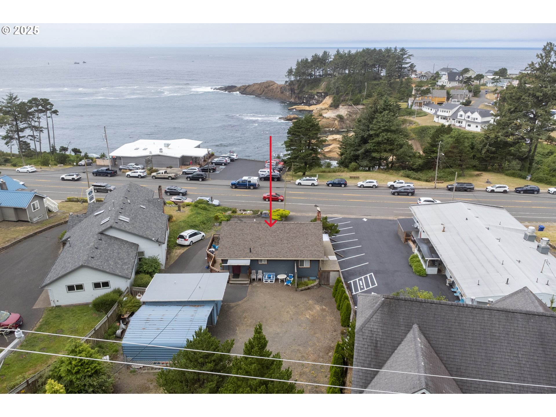 318 N HIGHWAY 101, Depoe Bay, OR, 97341