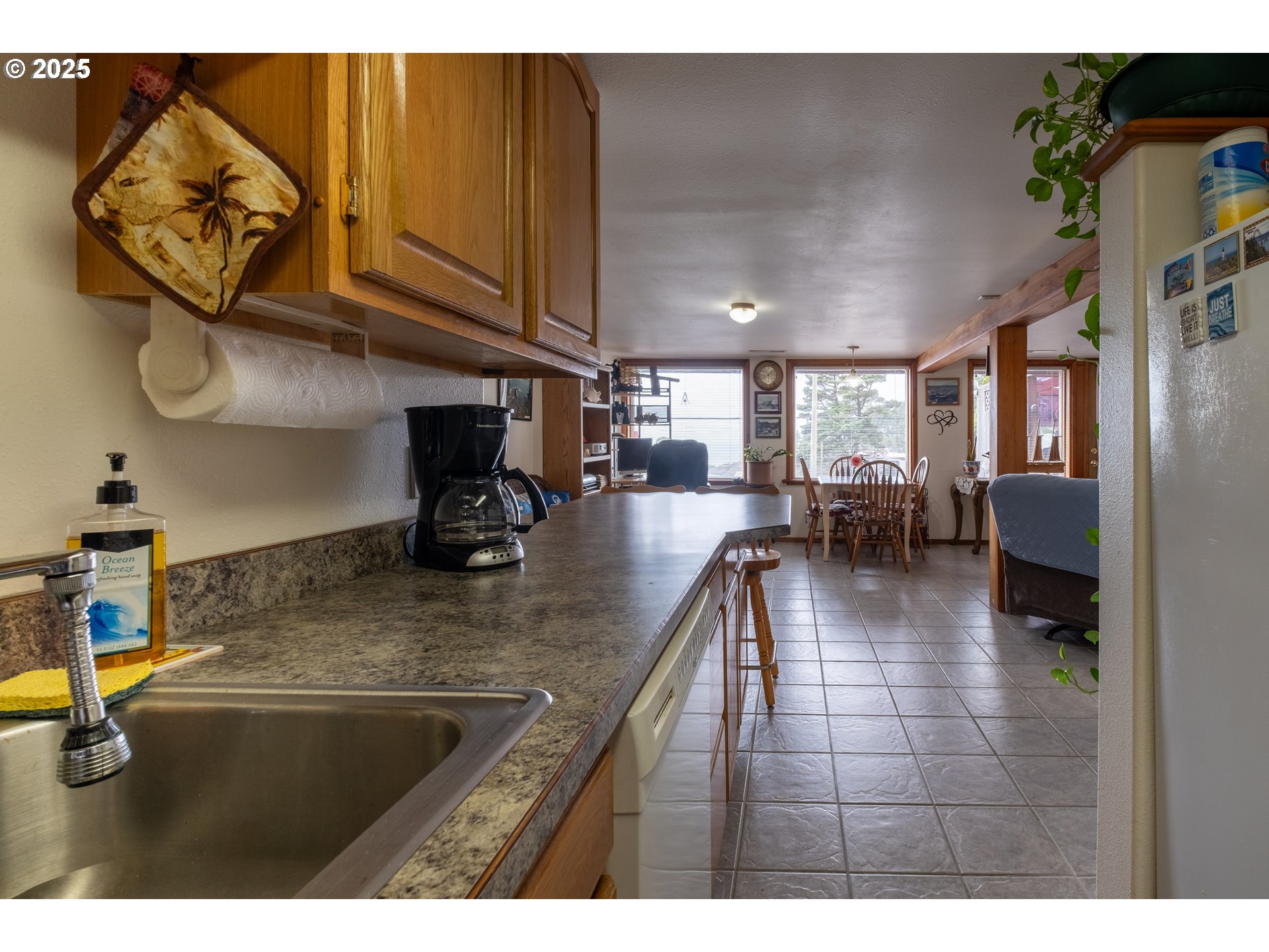 318 N HIGHWAY 101, Depoe Bay, OR, 97341