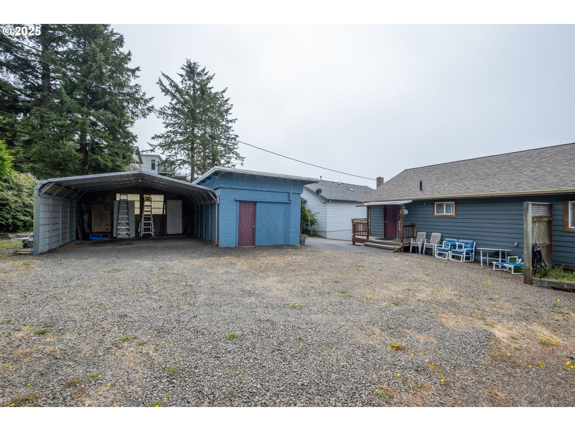 318 N HIGHWAY 101, Depoe Bay, OR, 97341