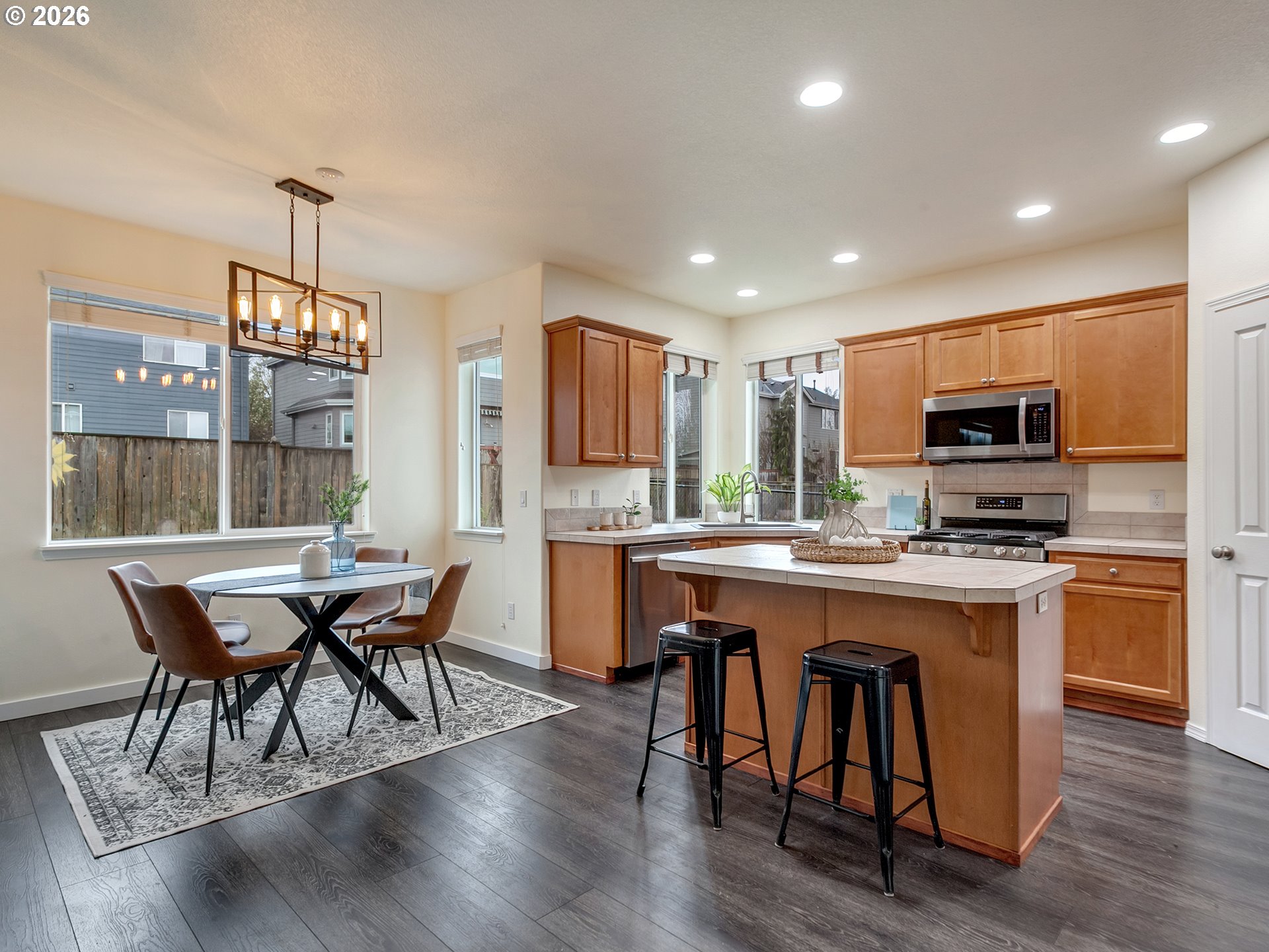 23869 SW MIDDLETON RD, Sherwood, OR, 97140