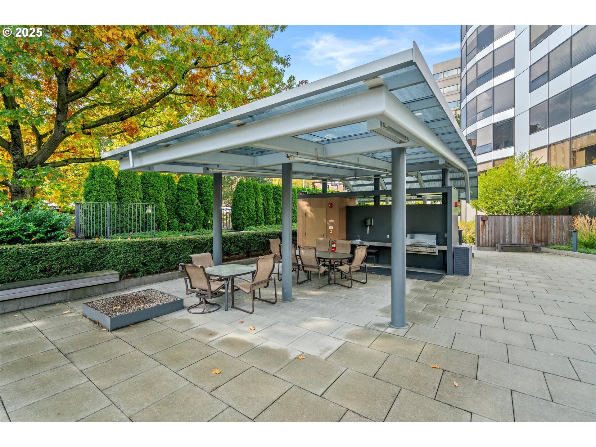 Photo #36: 256026999 Listing: Photo #36
