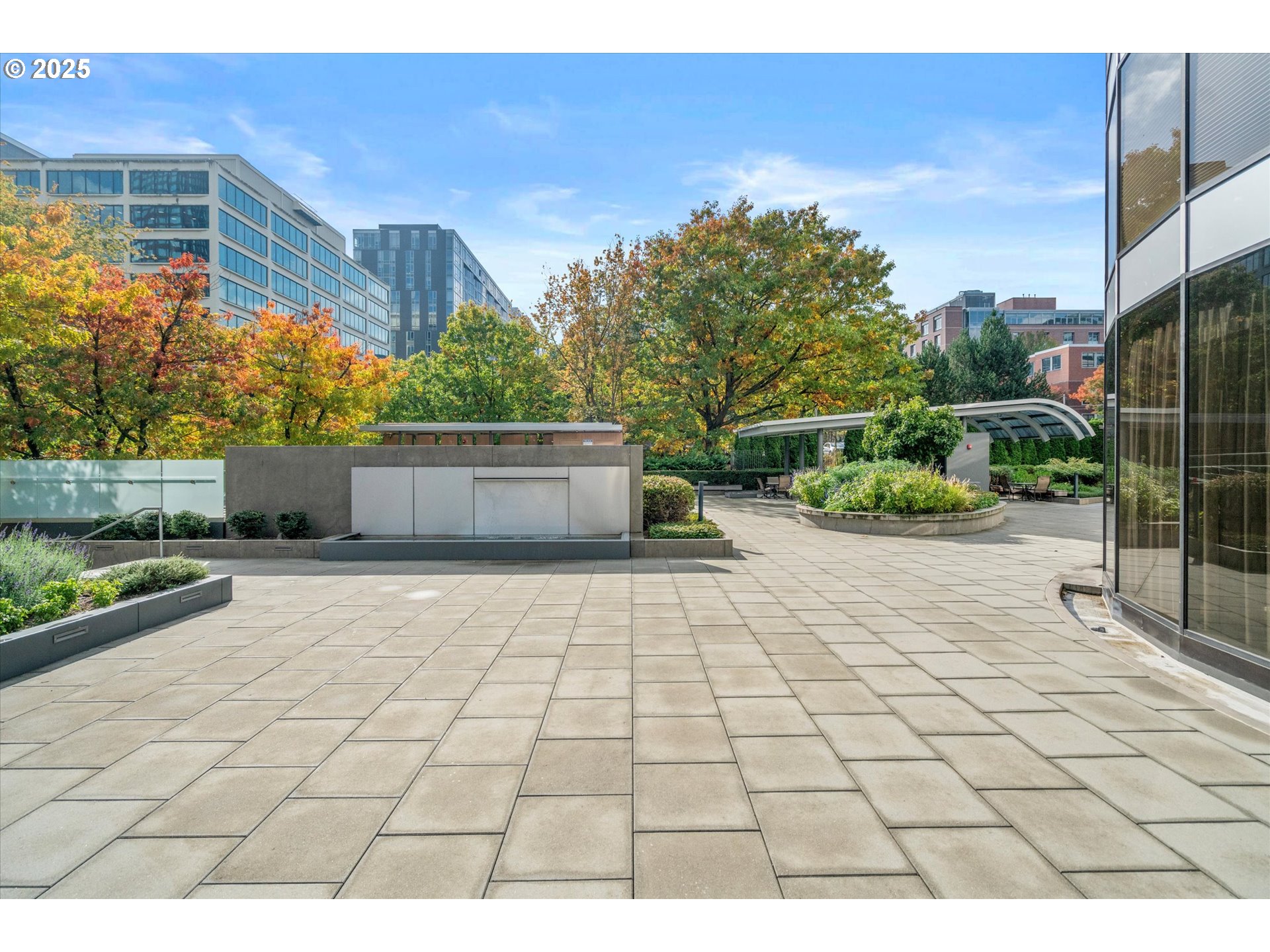 Photo #39: 256026999 Listing: Photo #39