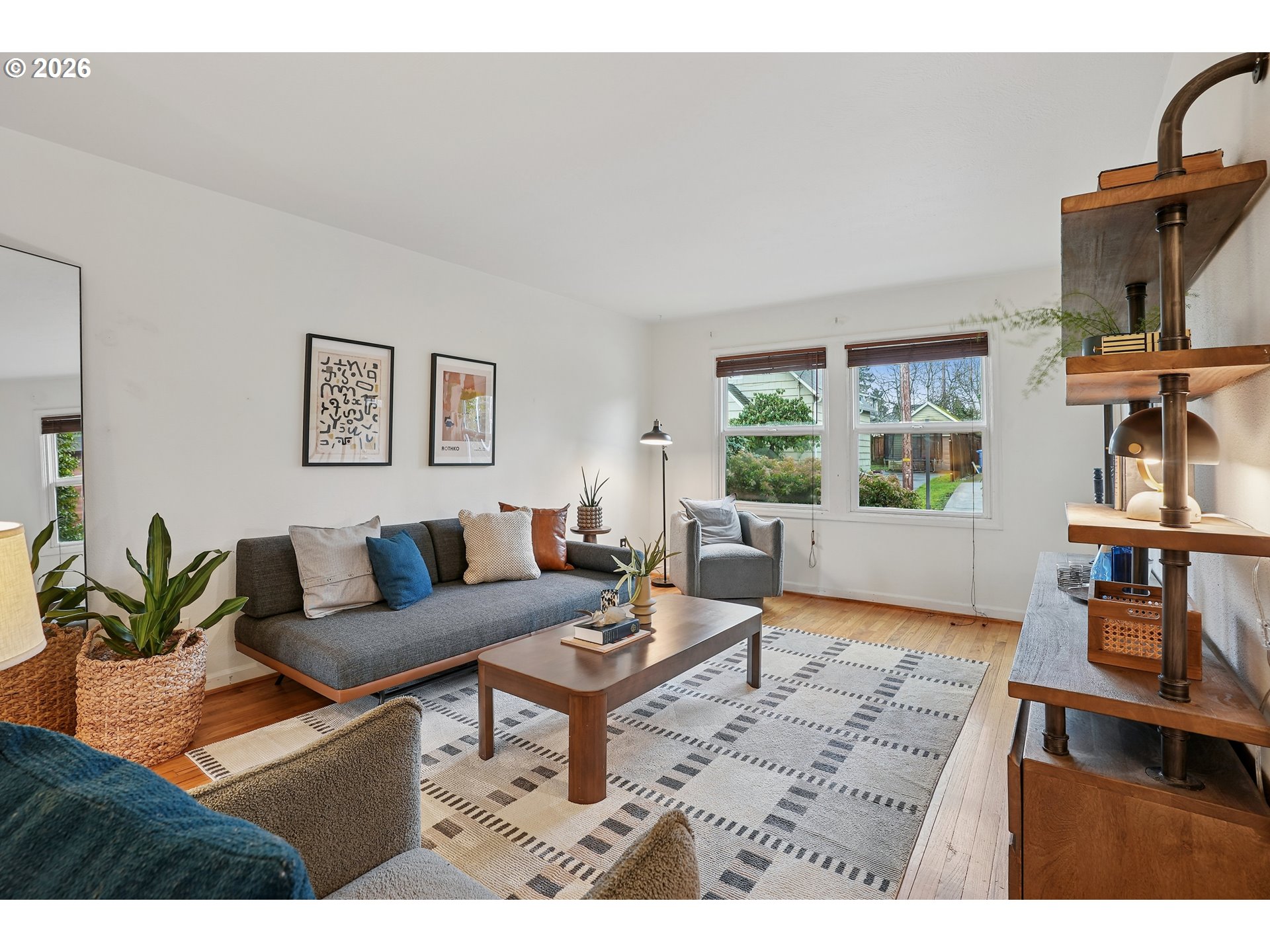 Photo #5: 256207096 Listing: Photo #5