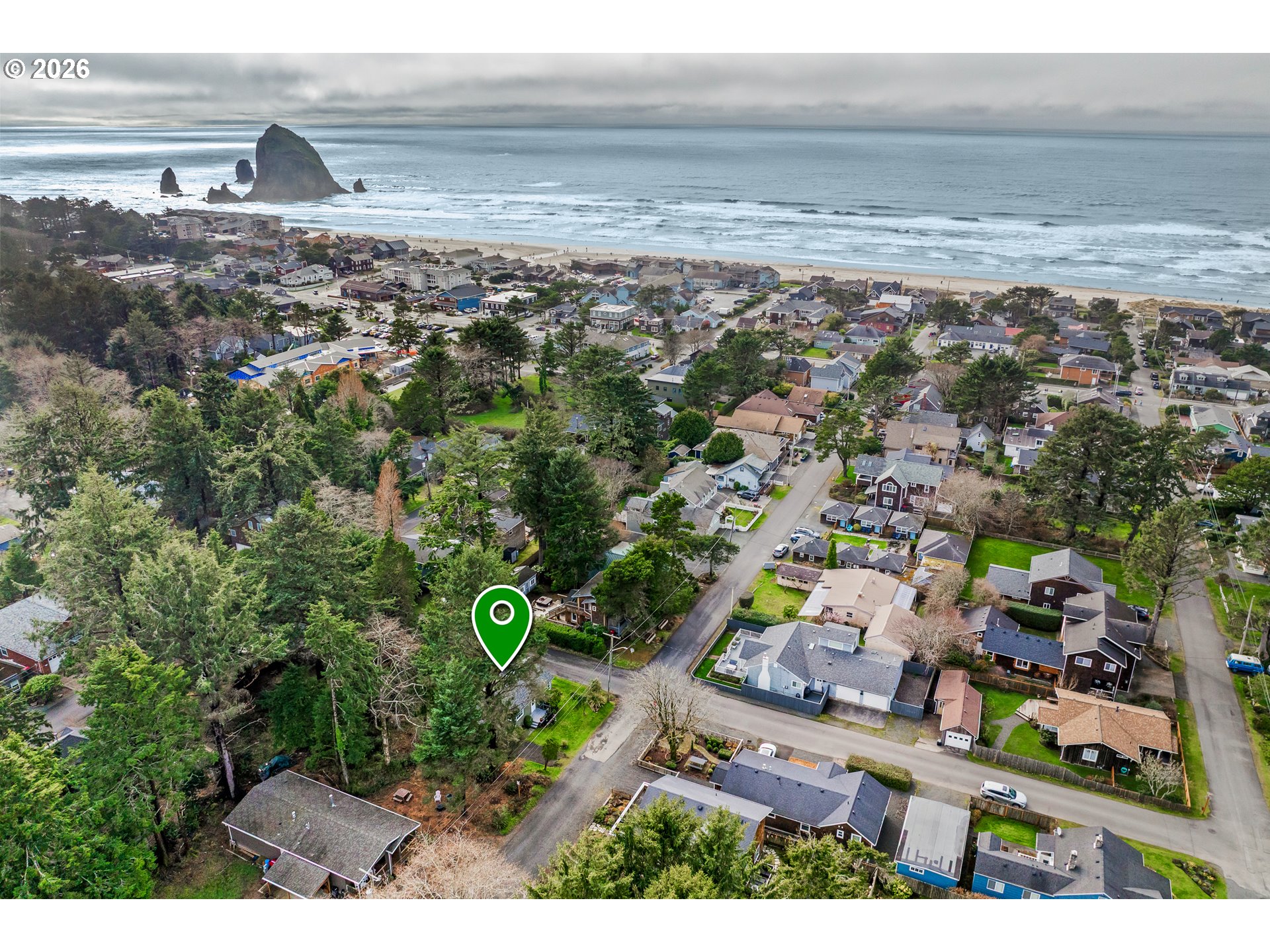 207 E VAN BUREN ST, Cannon Beach, OR, 97110