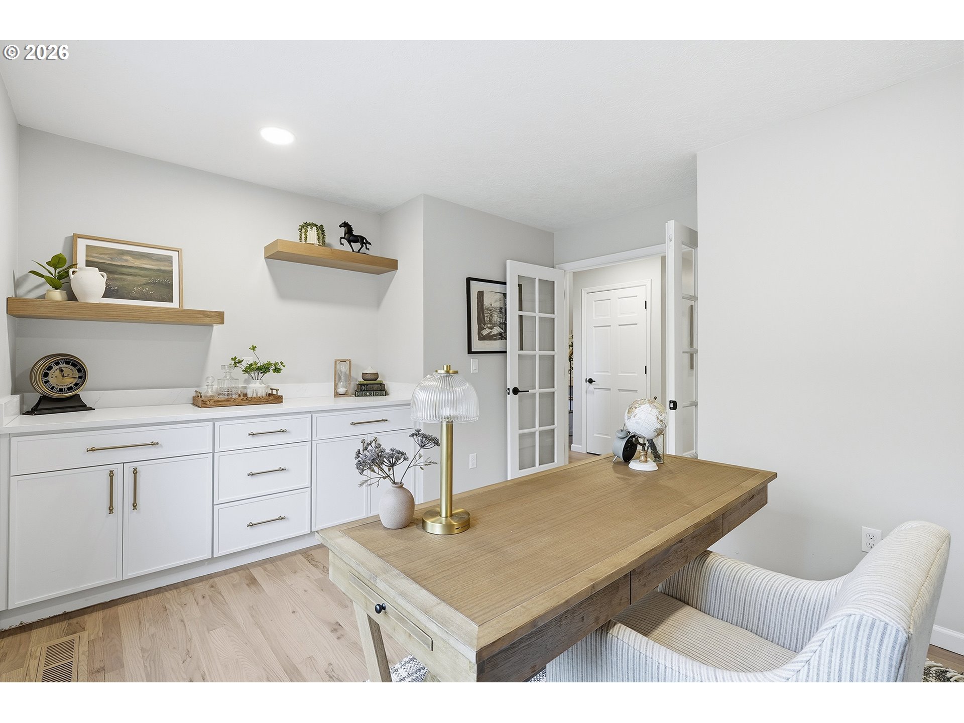 16181 PARELIUS CIR, Lake Oswego, OR, 97034