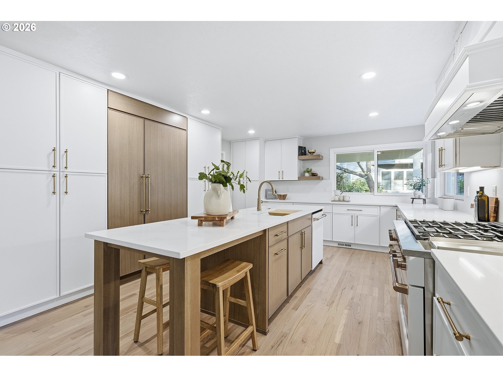 16181 PARELIUS CIR, Lake Oswego, OR, 97034