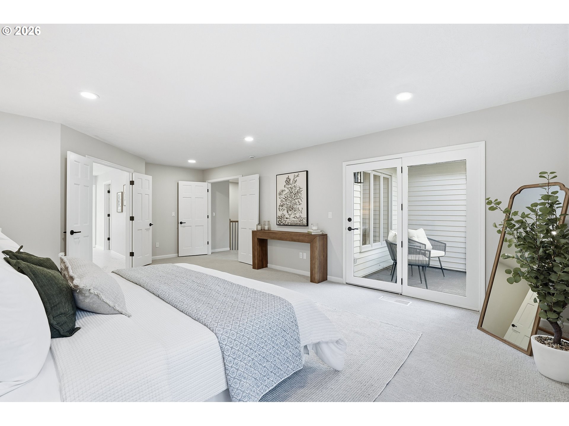 16181 PARELIUS CIR, Lake Oswego, OR, 97034