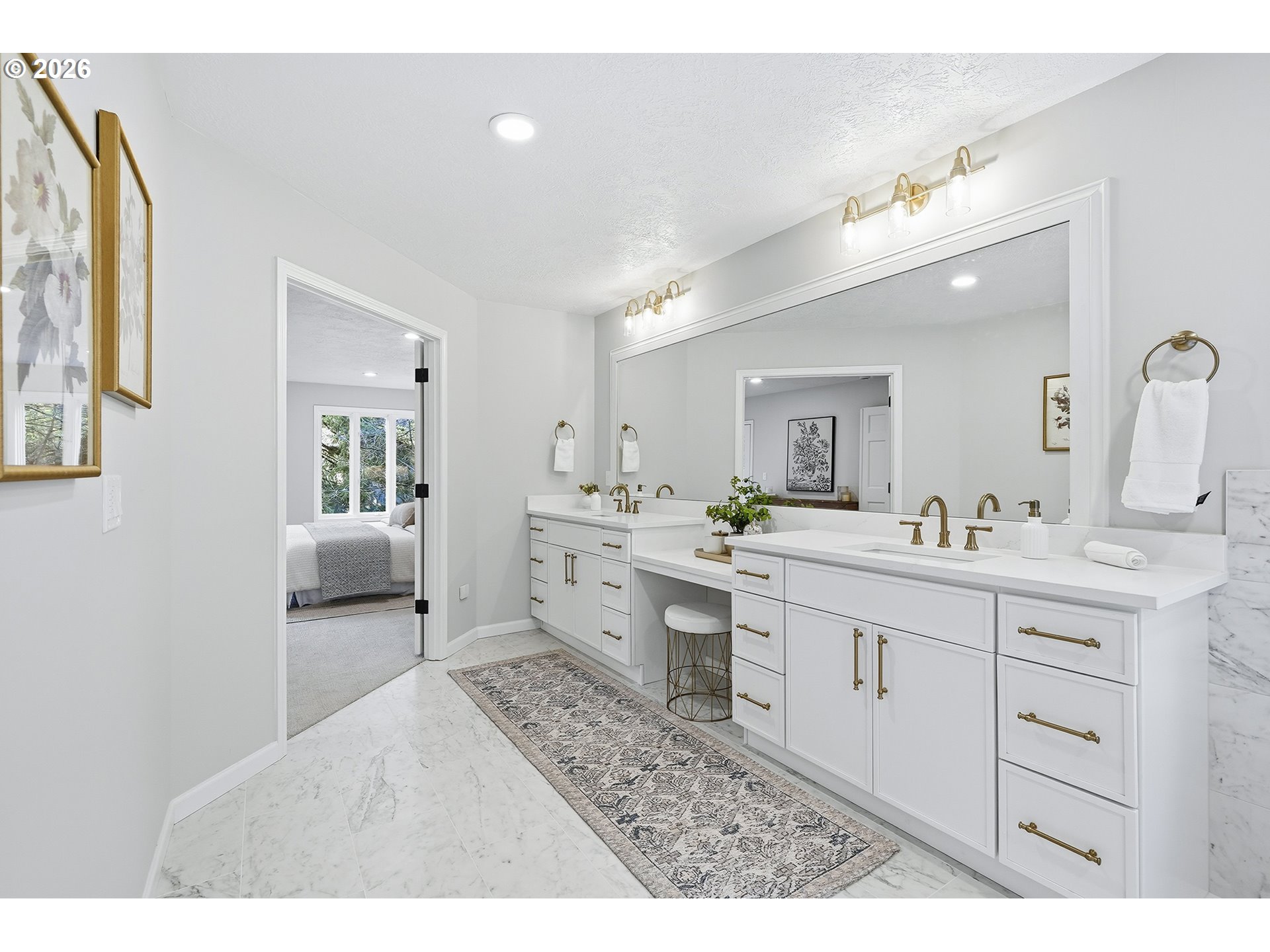 16181 PARELIUS CIR, Lake Oswego, OR, 97034