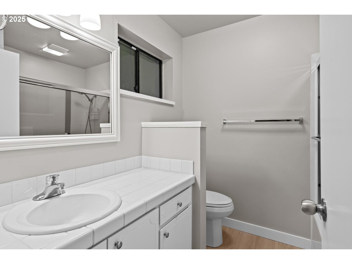 Photo #33: 256600807 Listing: Photo #33
