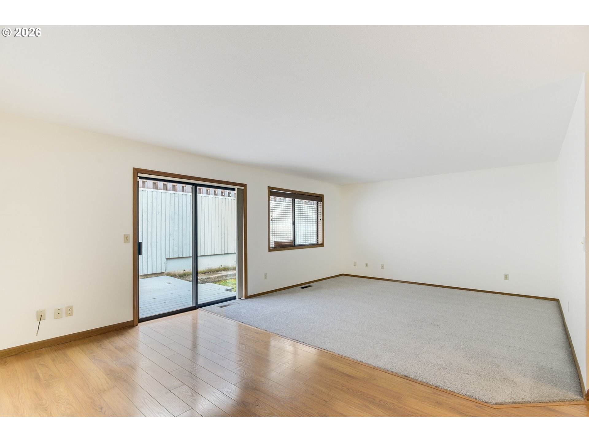 Photo #6: 257547946 Listing: Photo #6